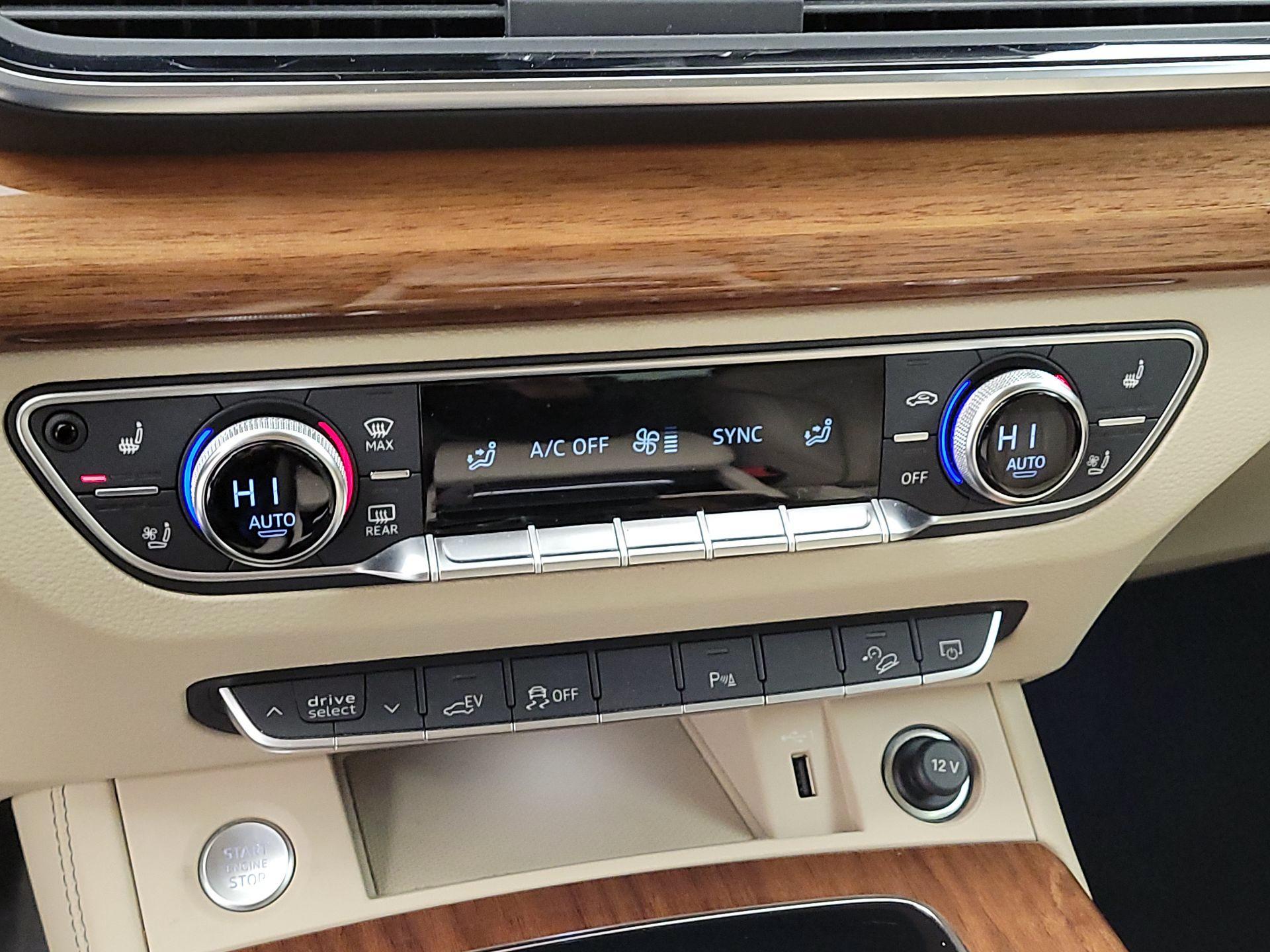 Thumbnail: 2021 Audi Q5 - 16