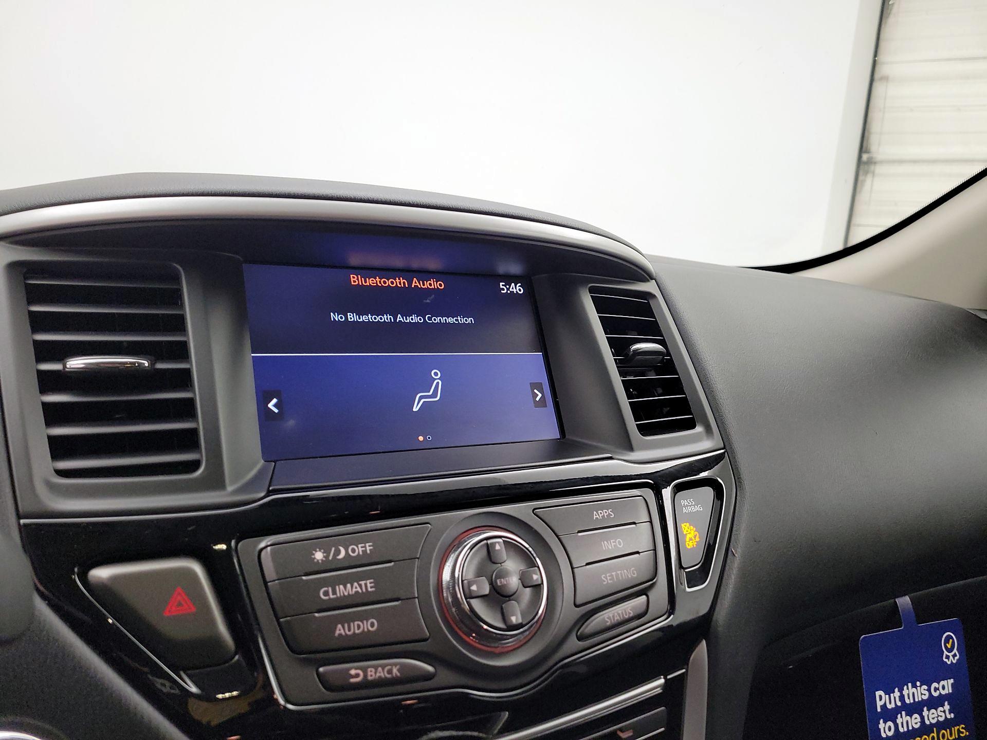 Thumbnail: 2019 Nissan Pathfinder - 13