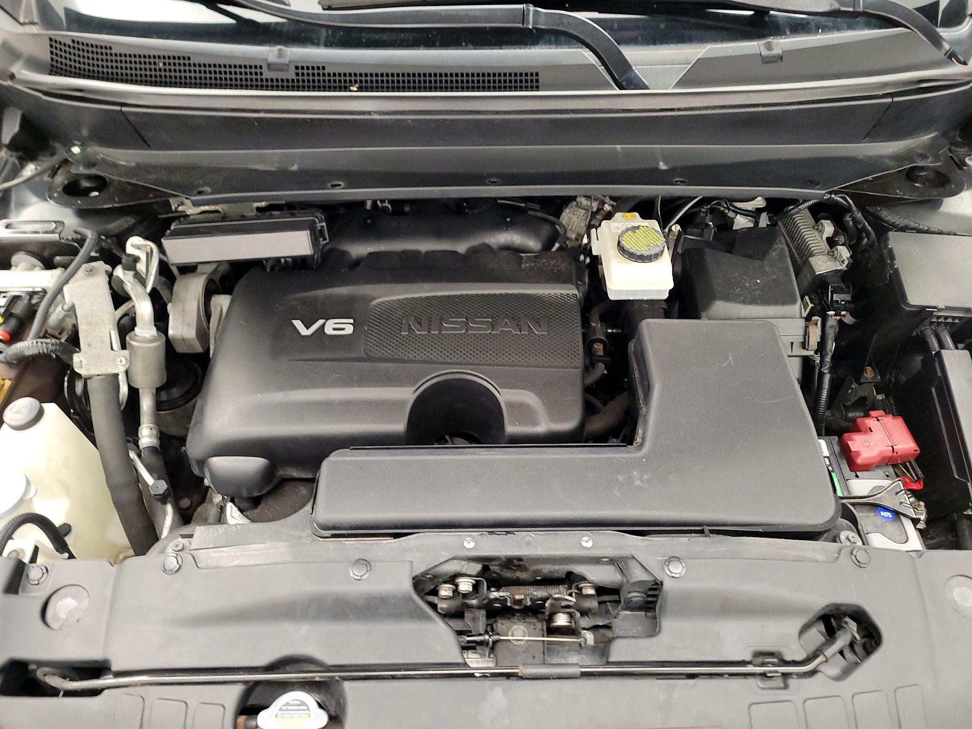 Thumbnail: 2019 Nissan Pathfinder - 17