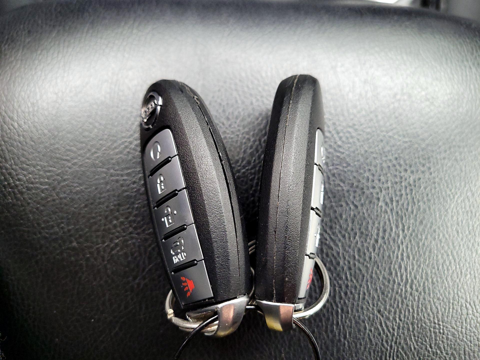 Thumbnail: 2019 Nissan Pathfinder - 18