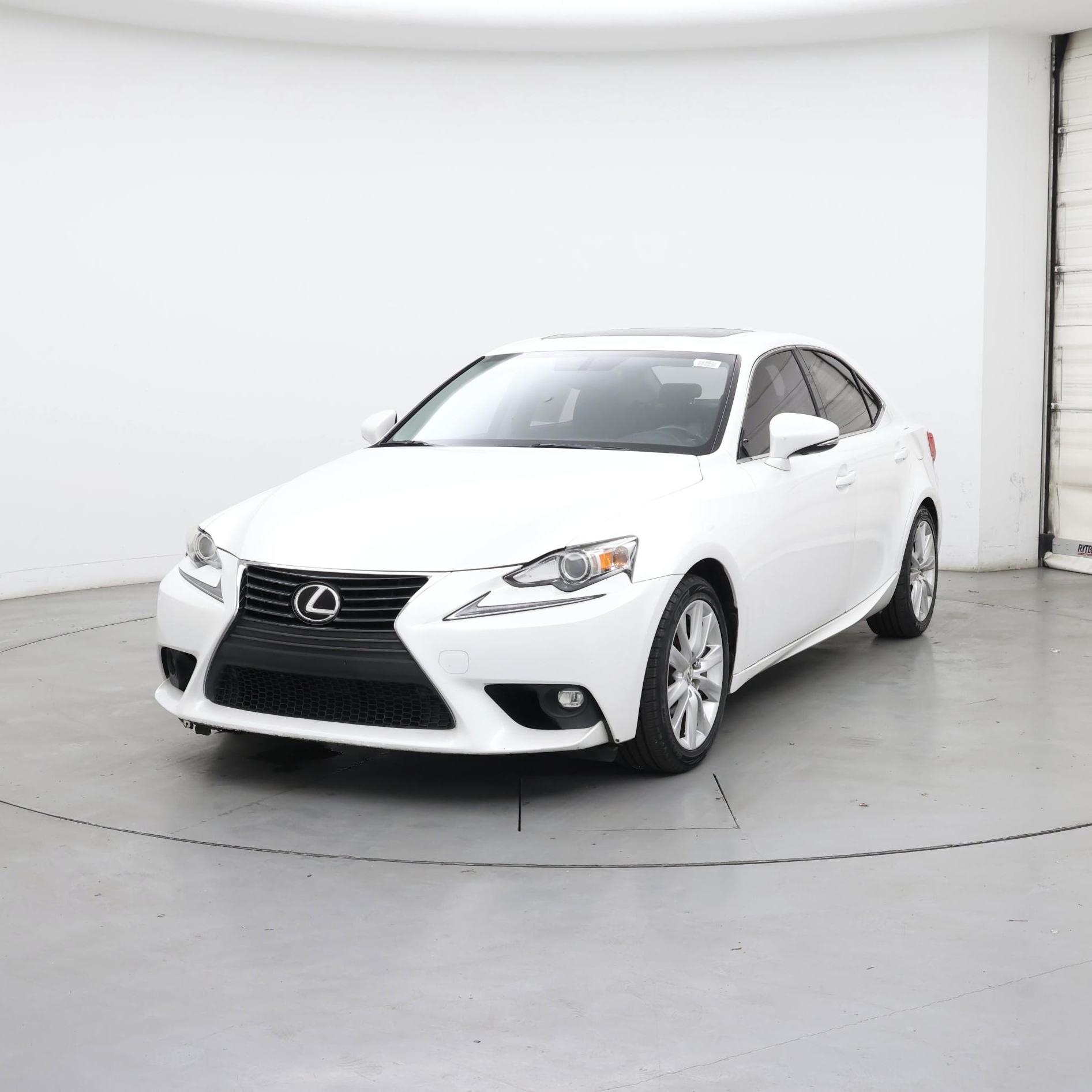 Thumbnail: 2016 Lexus IS - 4