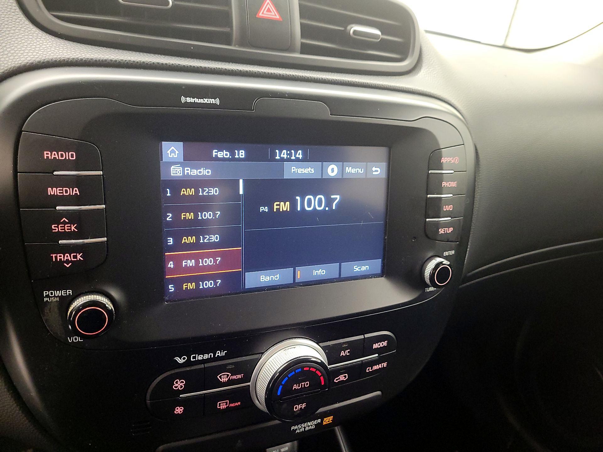 Thumbnail: 2018 Kia Soul - 15