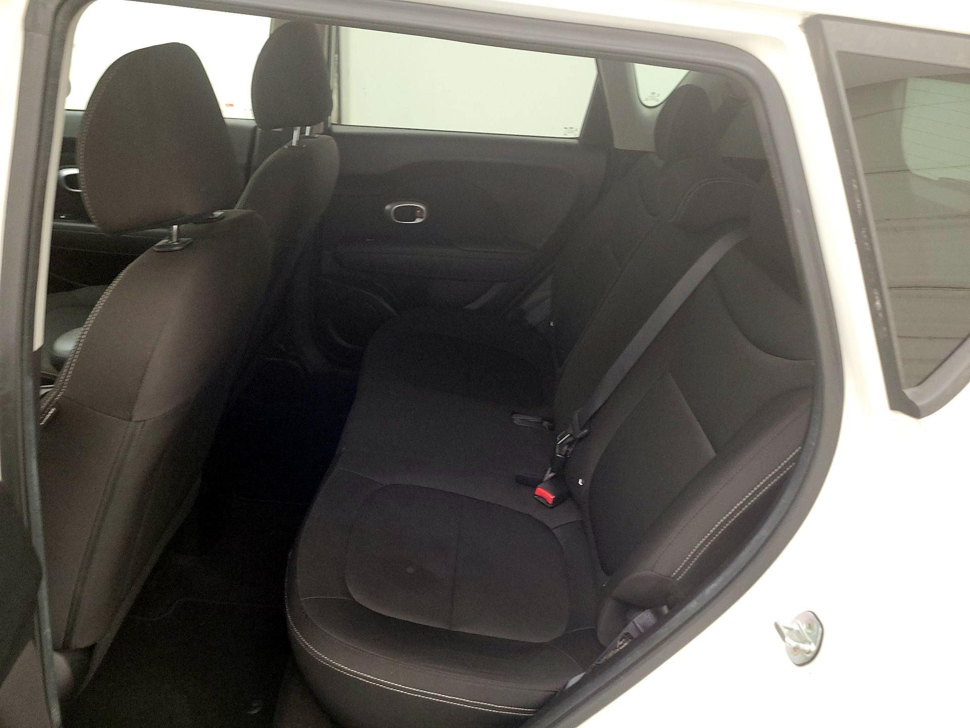 Thumbnail: 2018 Kia Soul - 19