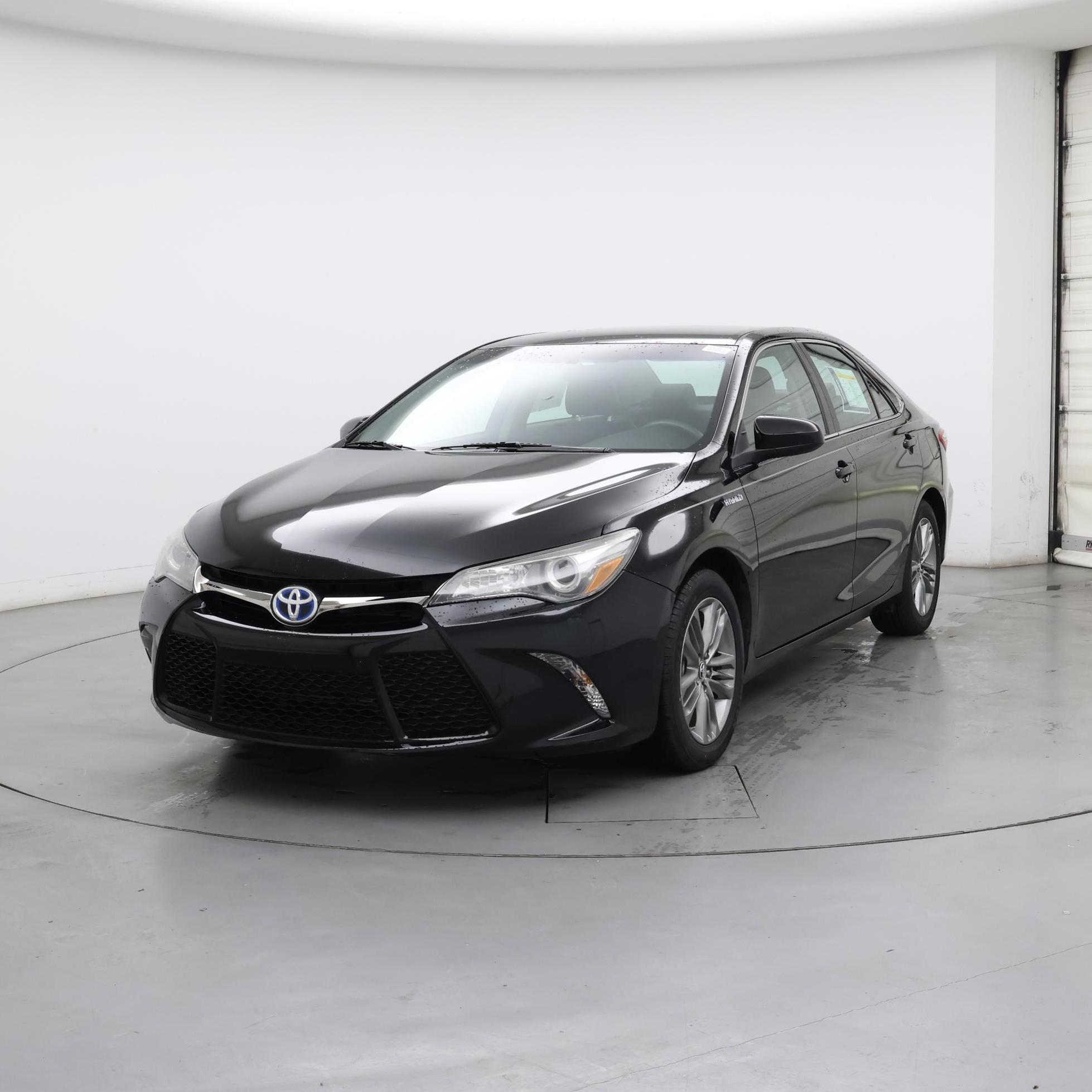 Thumbnail: 2015 Toyota Camry - 4