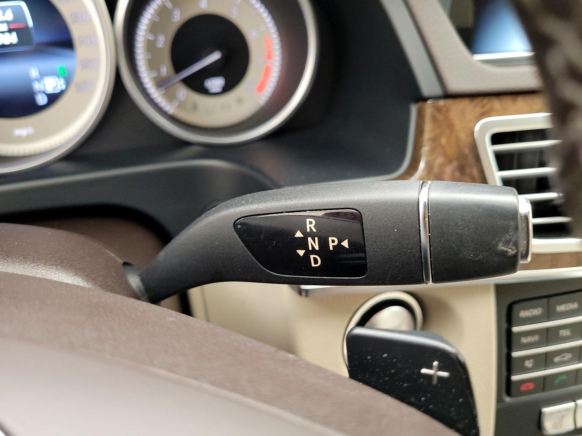 Thumbnail: 2016 Mercedes-Benz E-Class - 18