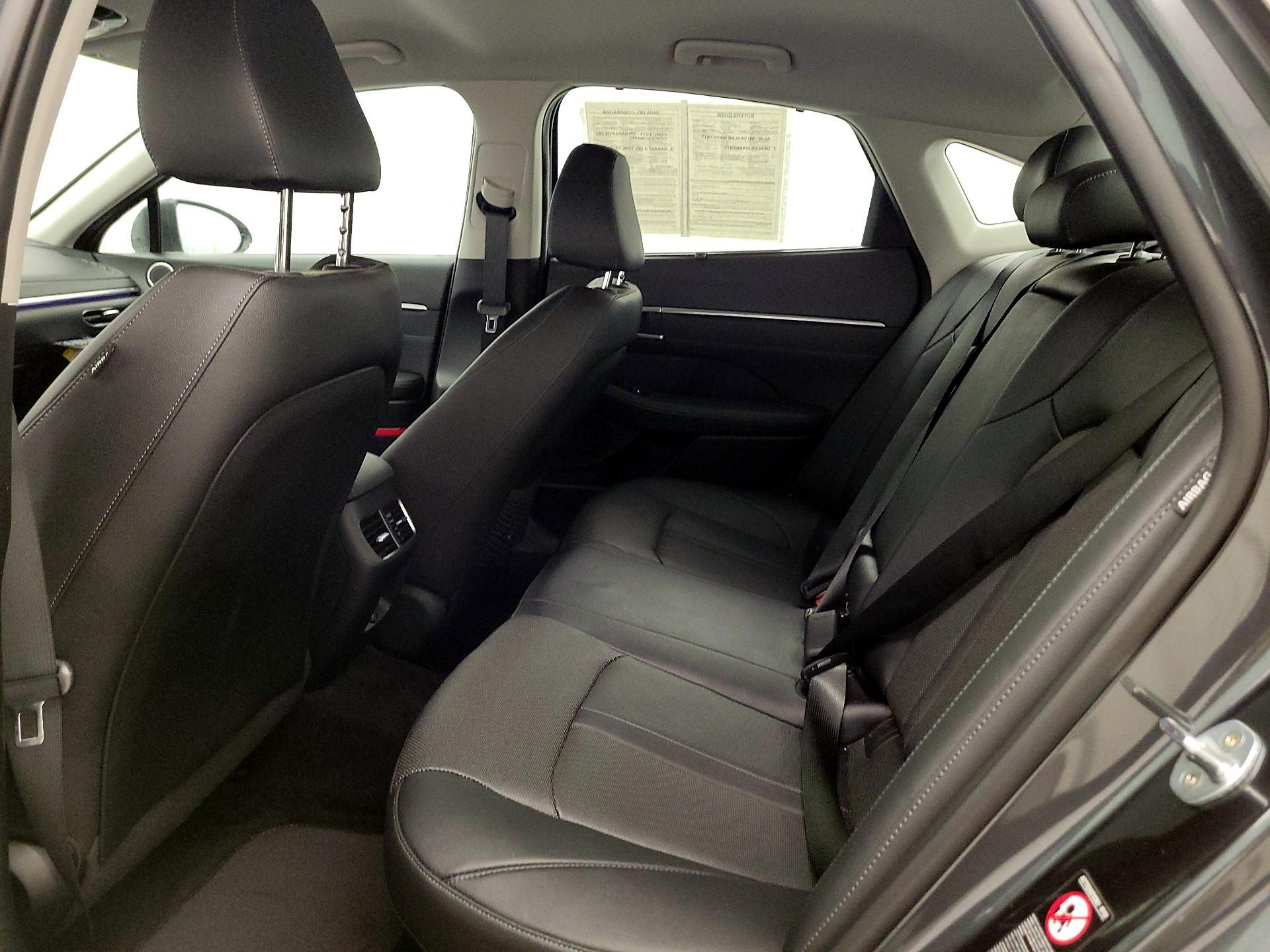 Thumbnail: 2022 Hyundai Sonata - 19