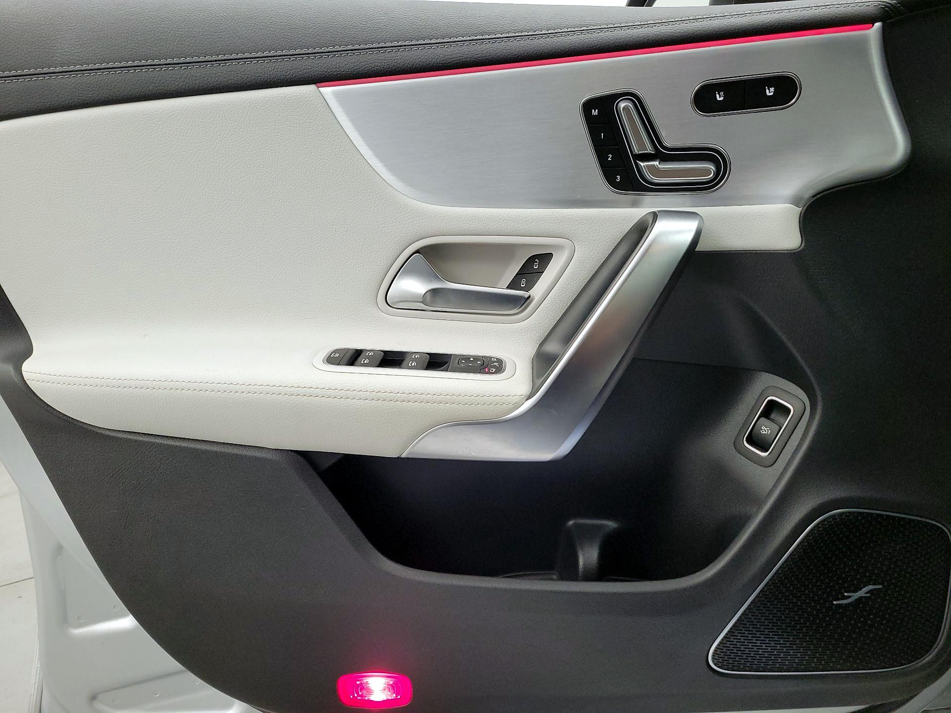 Thumbnail: 2022 Mercedes-Benz CLA - 12