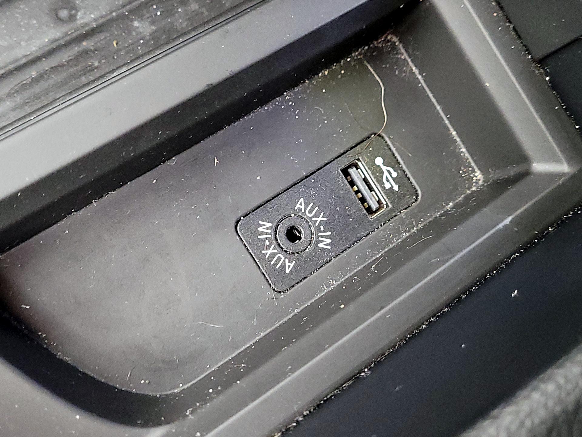 Thumbnail: 2016 BMW 3 Series - 18