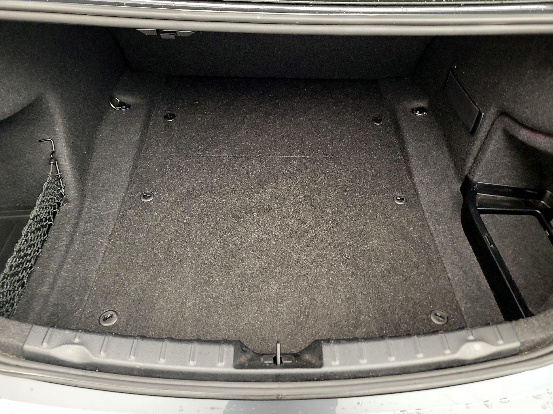 Thumbnail: 2016 BMW 3 Series - 20