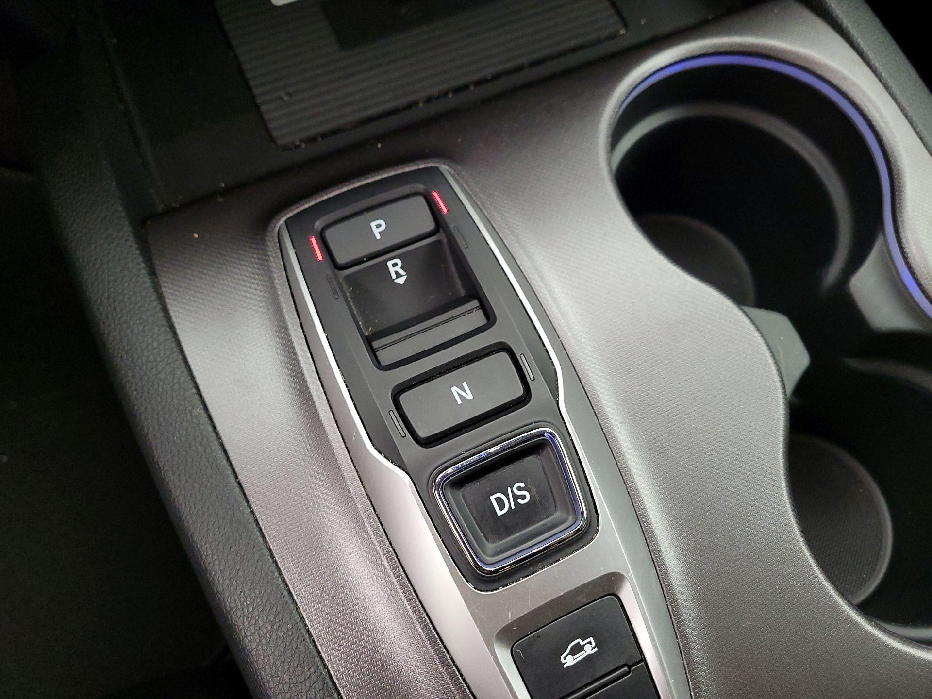 Thumbnail: 2021 Honda Ridgeline - 17