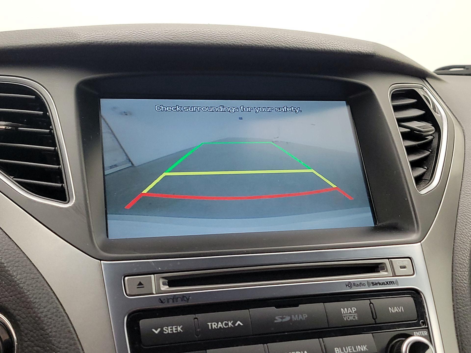 Thumbnail: 2015 Hyundai Azera - 14