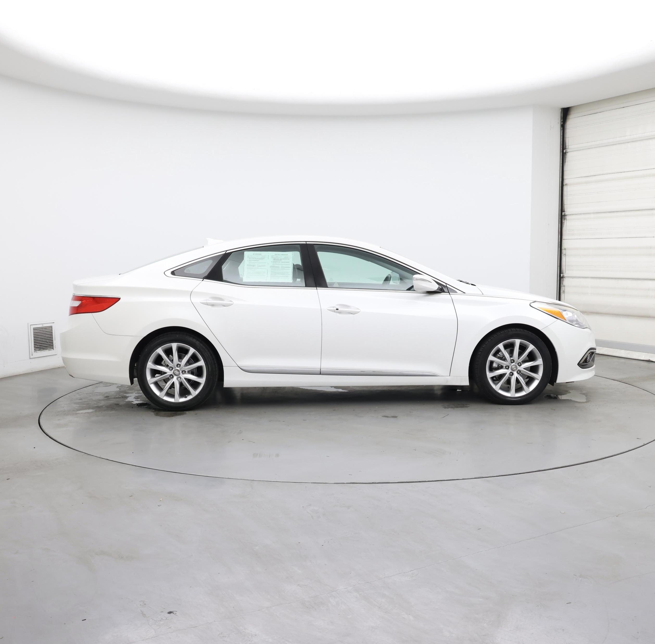 Thumbnail: 2015 Hyundai Azera - 7