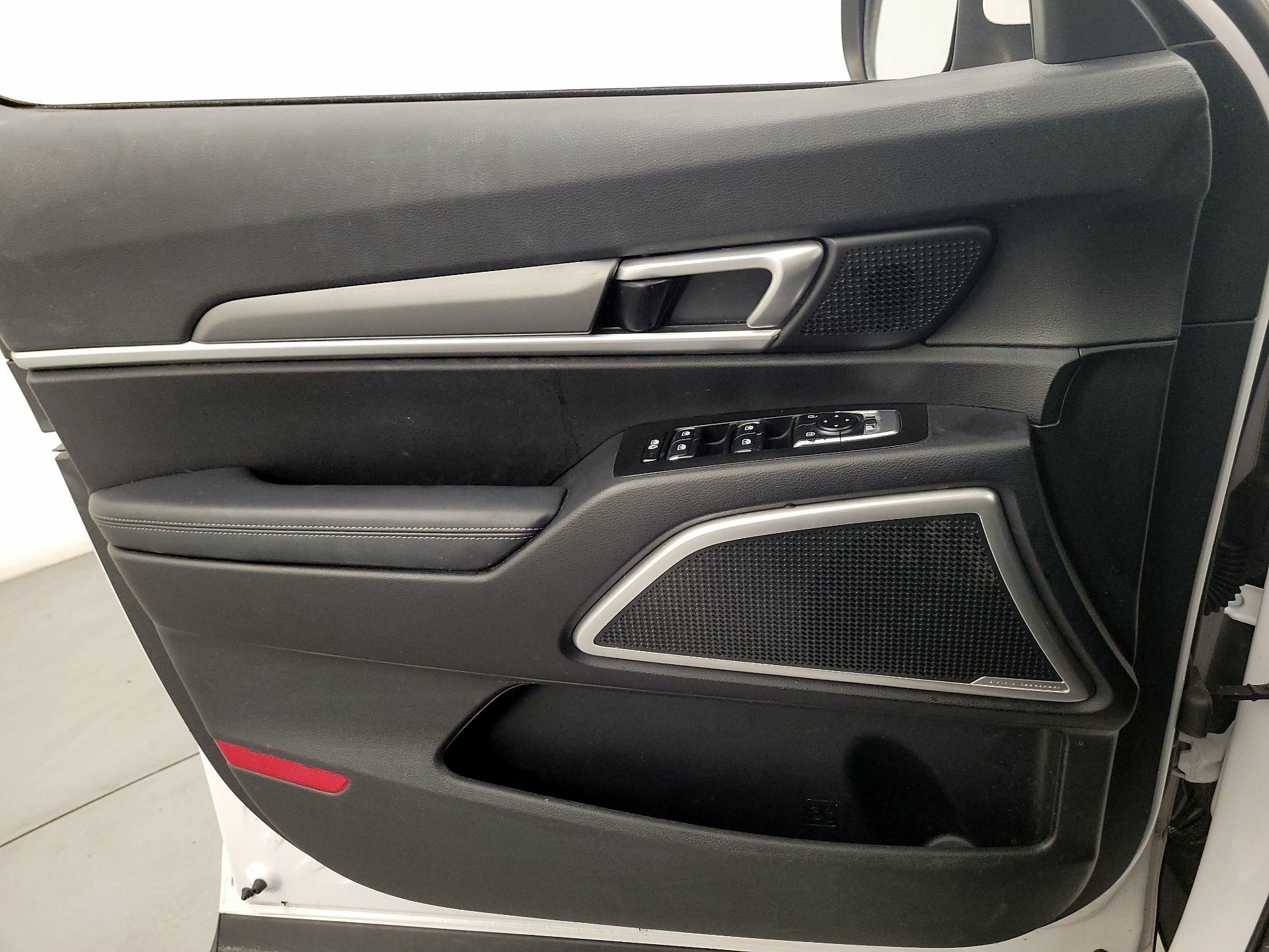 Thumbnail: 2021 Kia Telluride - 12