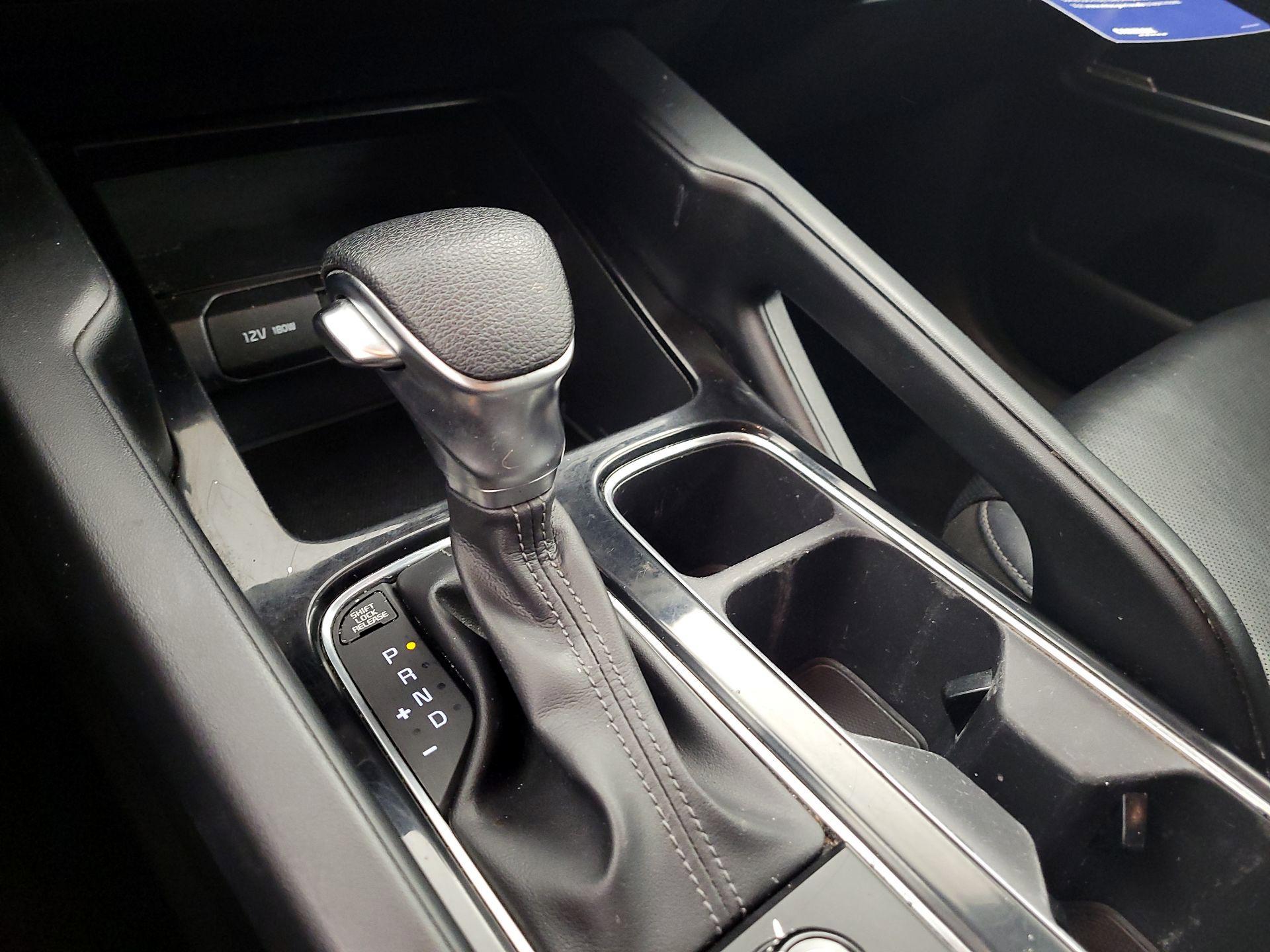 Thumbnail: 2021 Kia Telluride - 15