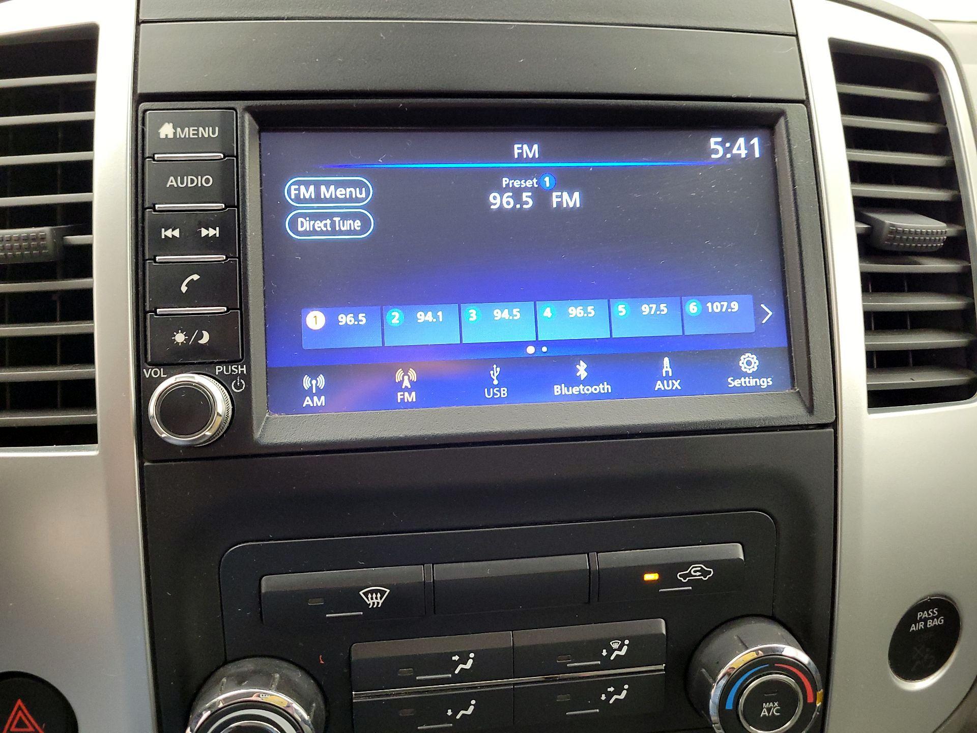 Thumbnail: 2019 Nissan Frontier - 15