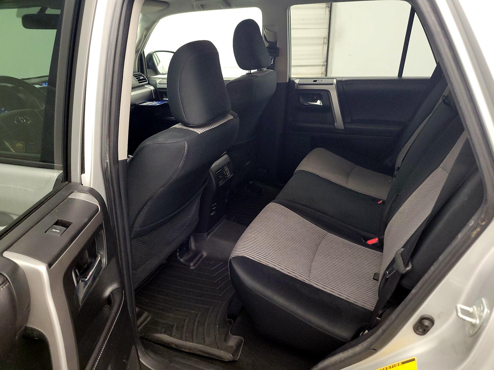 Thumbnail: 2017 Toyota 4Runner - 18