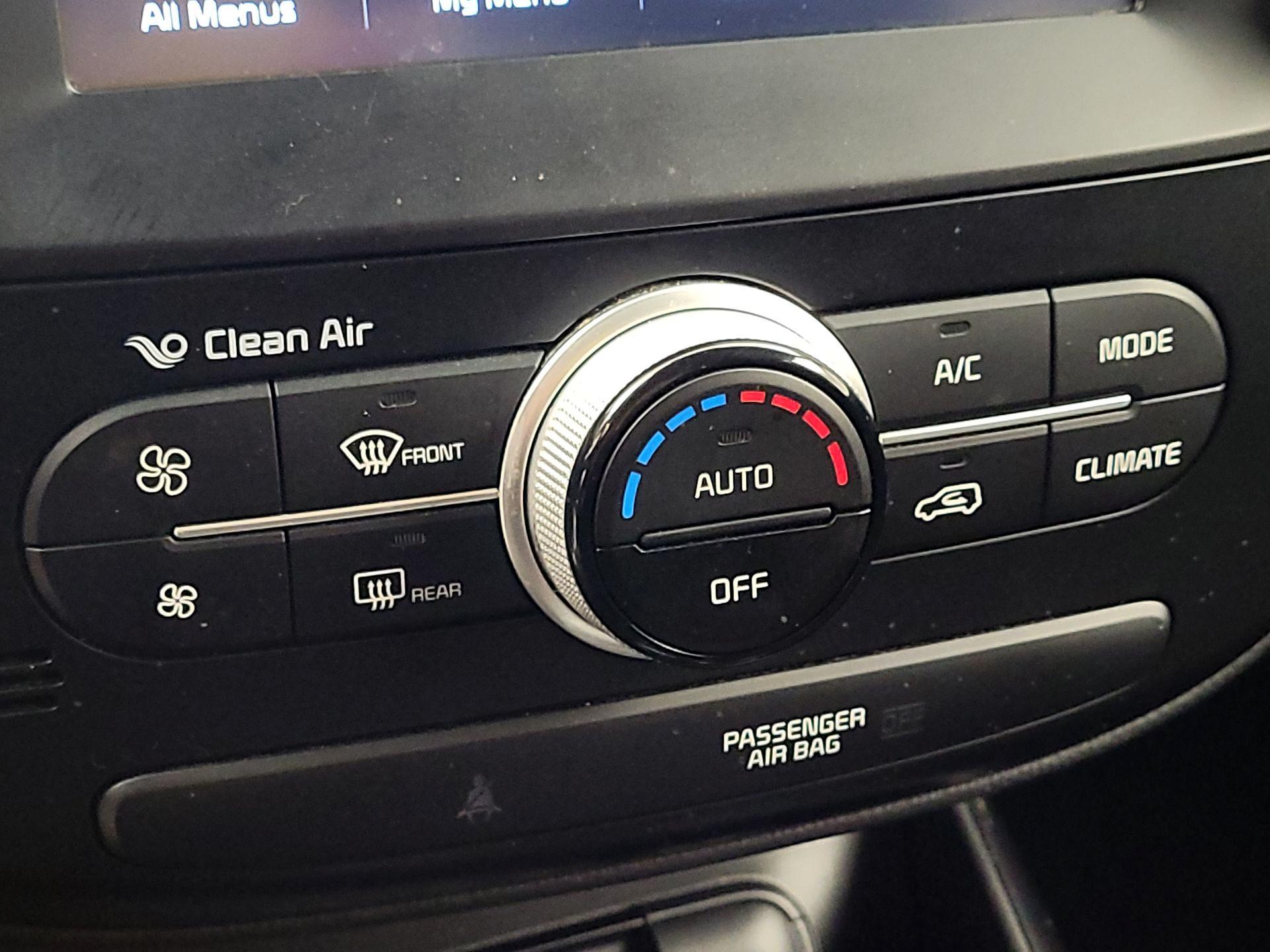 Thumbnail: 2018 Kia Soul - 15