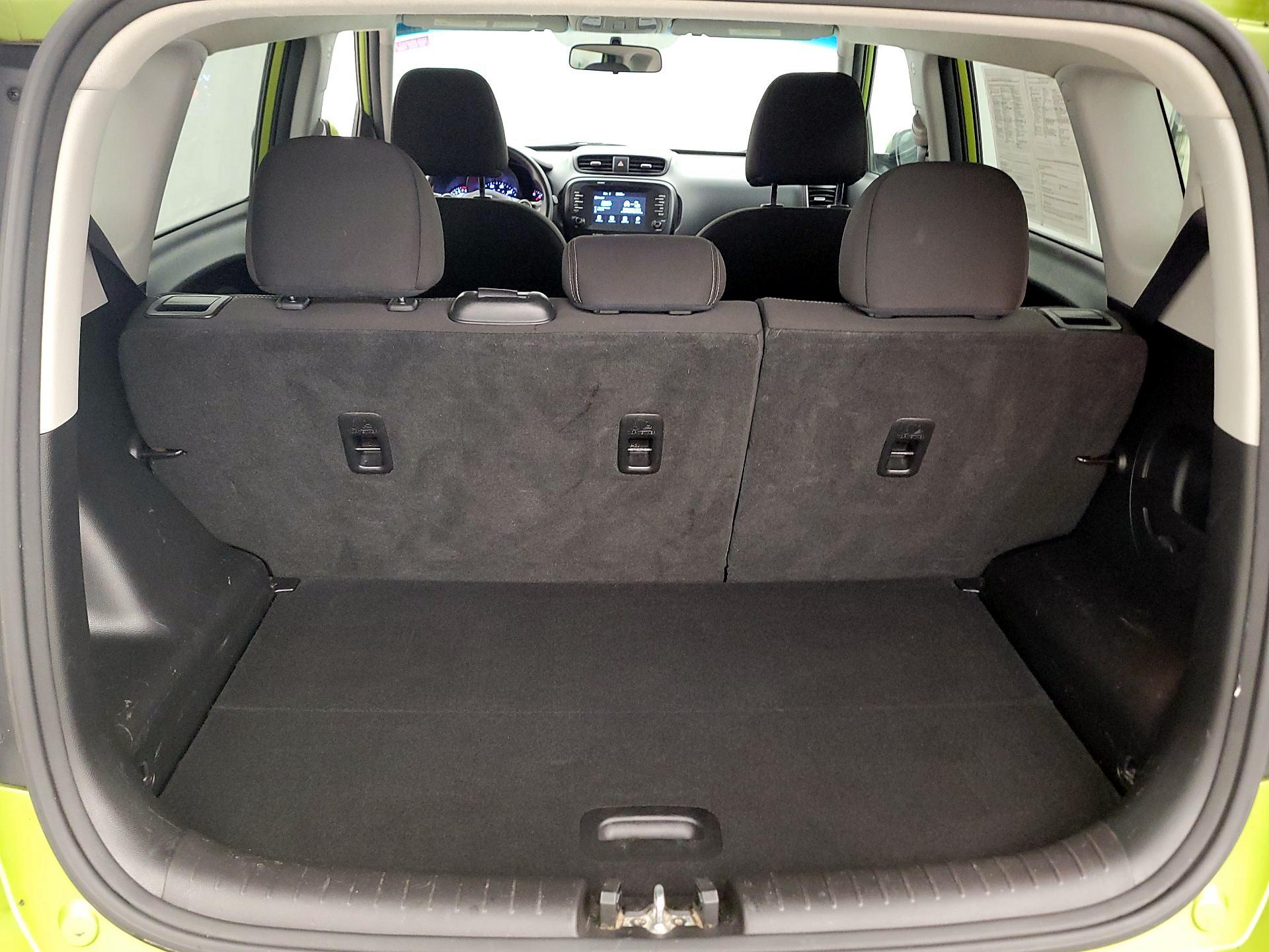 Thumbnail: 2018 Kia Soul - 19