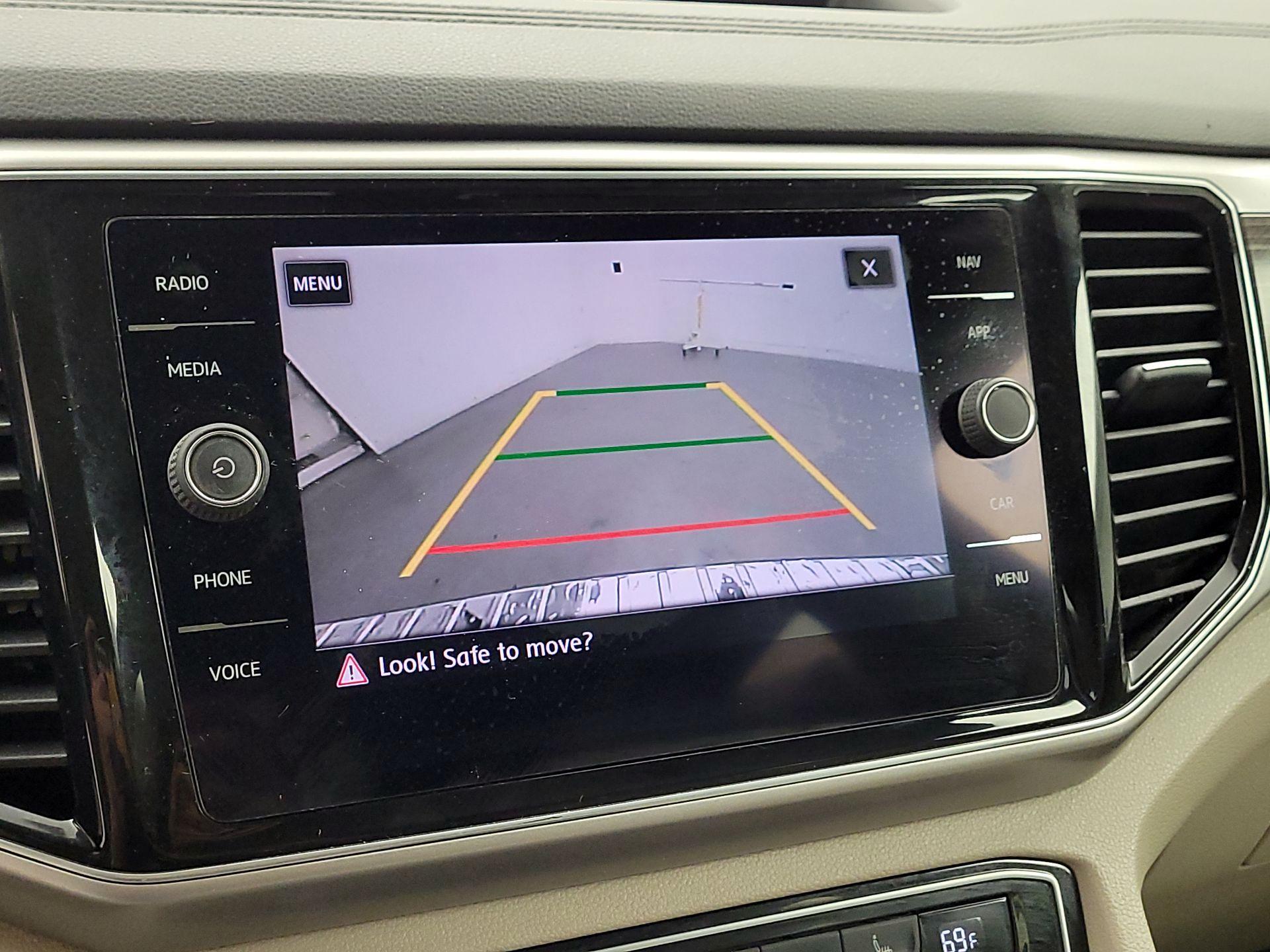 Thumbnail: 2019 Volkswagen Atlas - 14