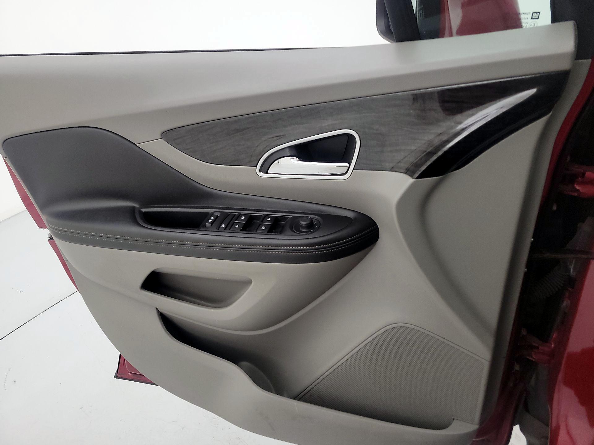 Thumbnail: 2016 Buick Encore - 12