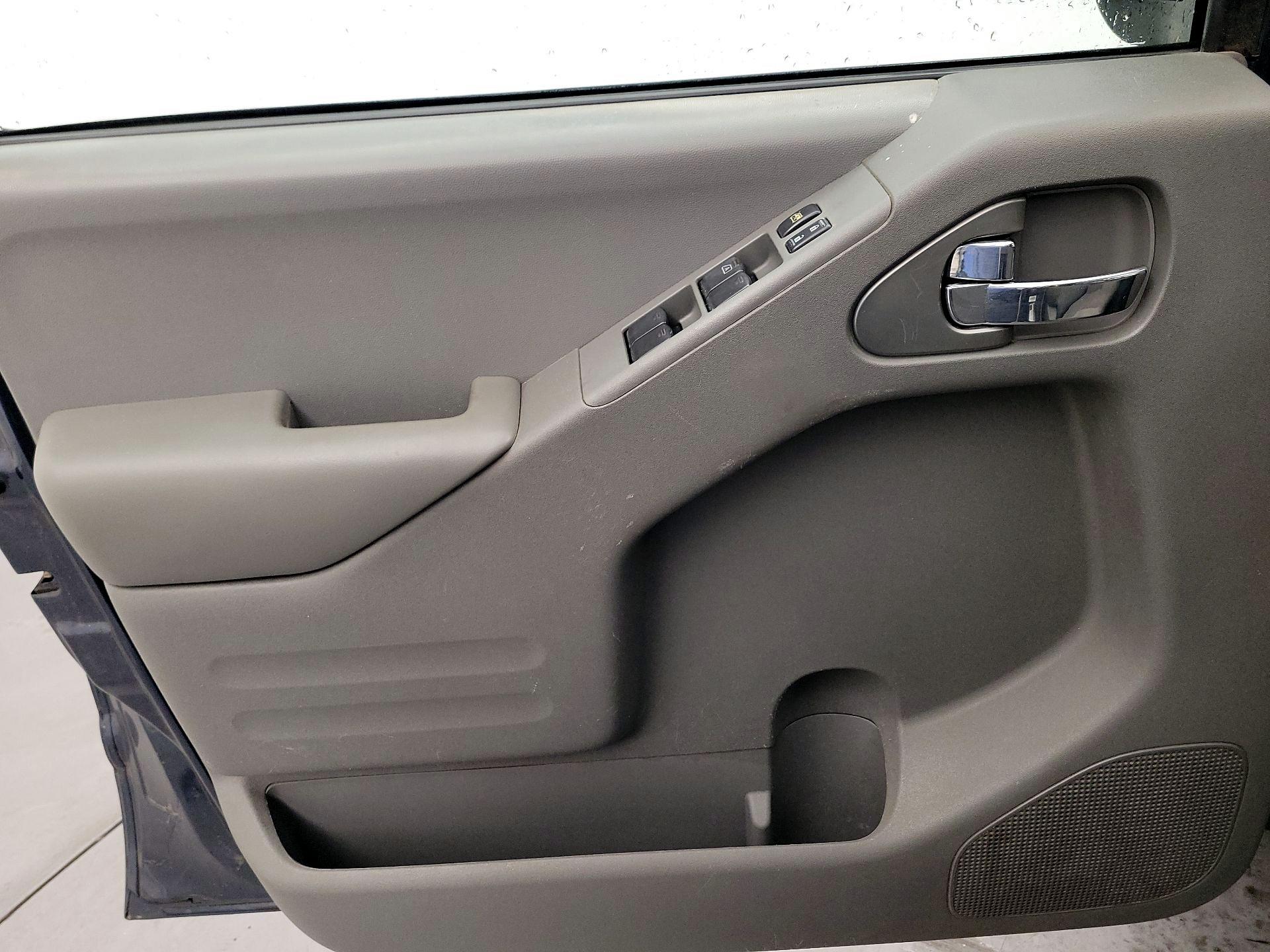 Thumbnail: 2019 Nissan Frontier - 12