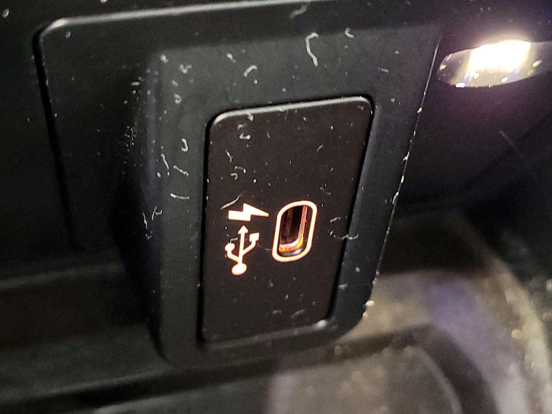 Thumbnail: 2022 BMW X3 - 18