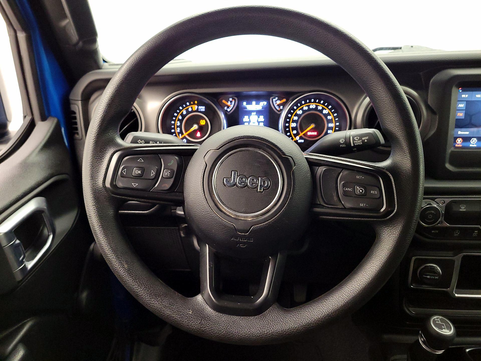 Thumbnail: 2022 Jeep Wrangler - 10