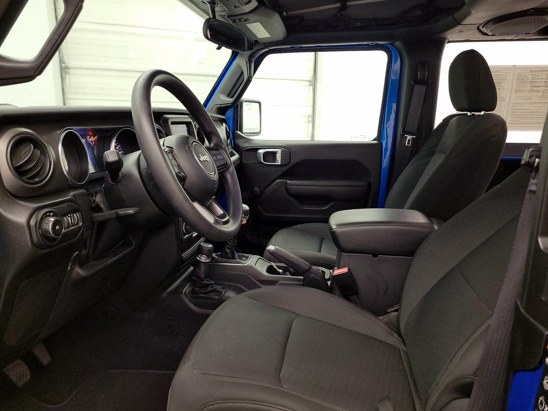 Thumbnail: 2022 Jeep Wrangler - 11