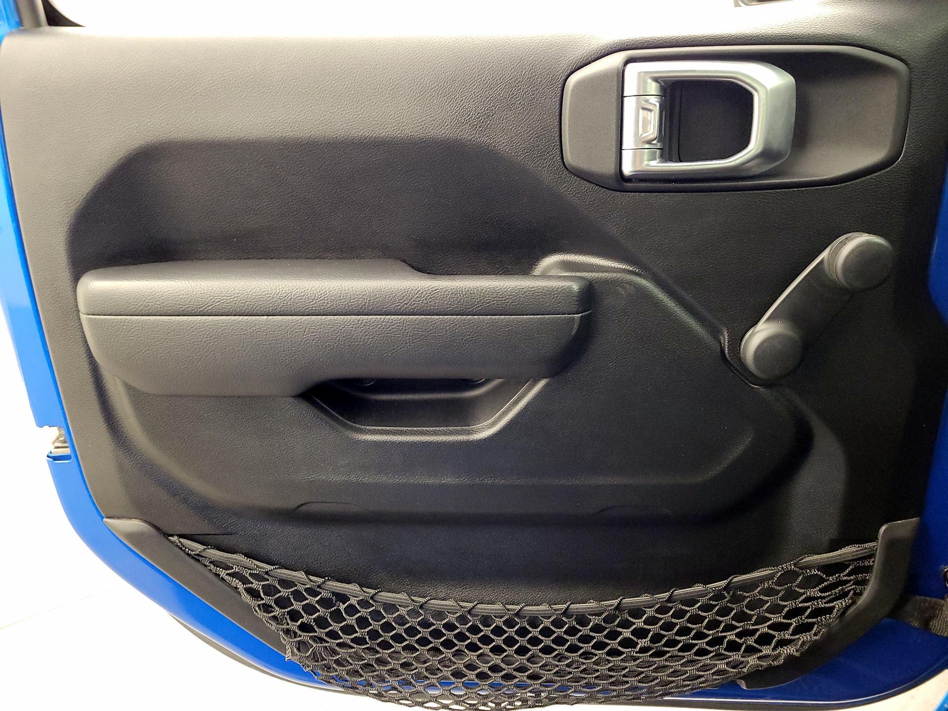 Thumbnail: 2022 Jeep Wrangler - 12