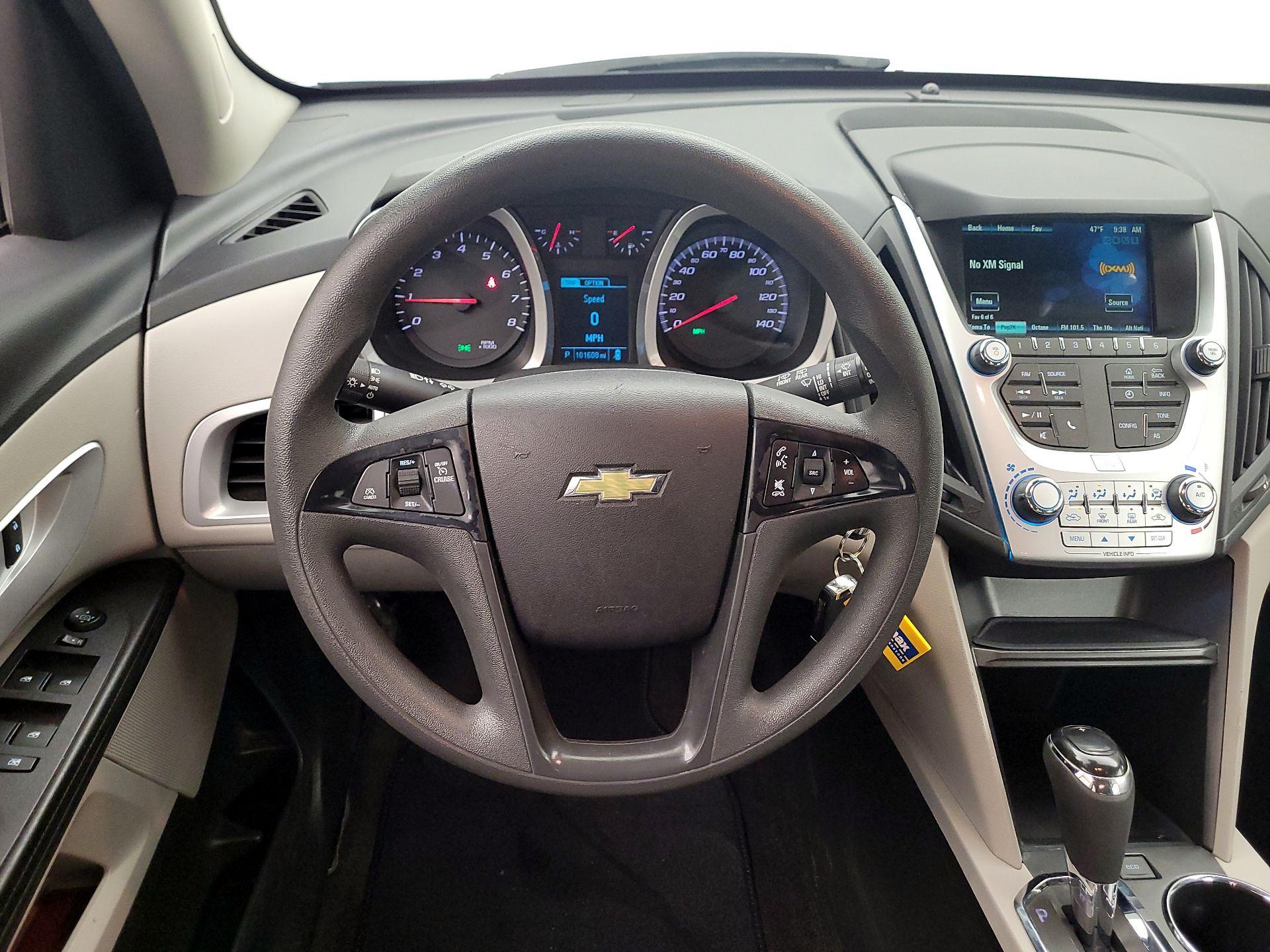 Thumbnail: 2016 Chevrolet Equinox - 10