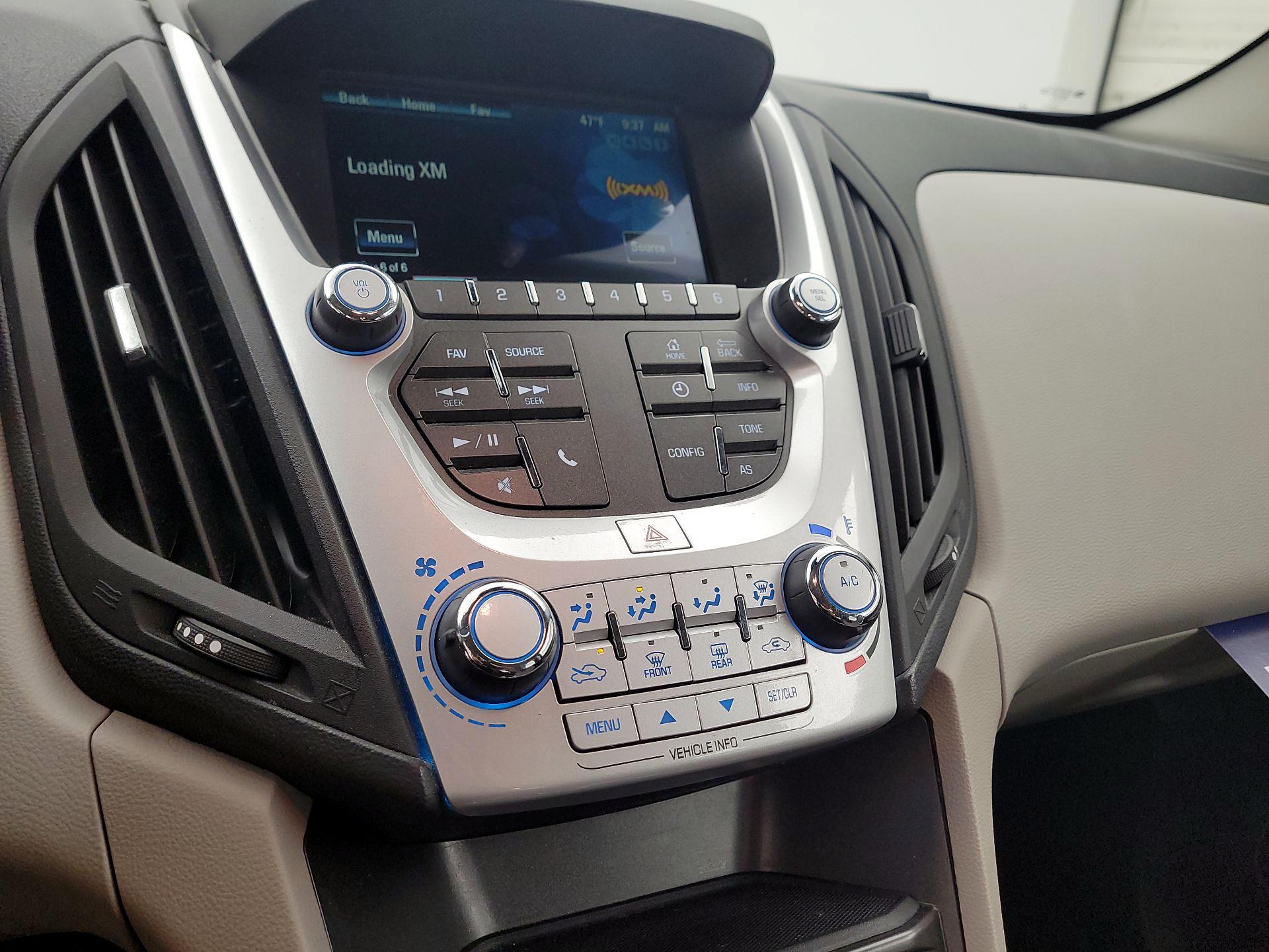 Thumbnail: 2016 Chevrolet Equinox - 14