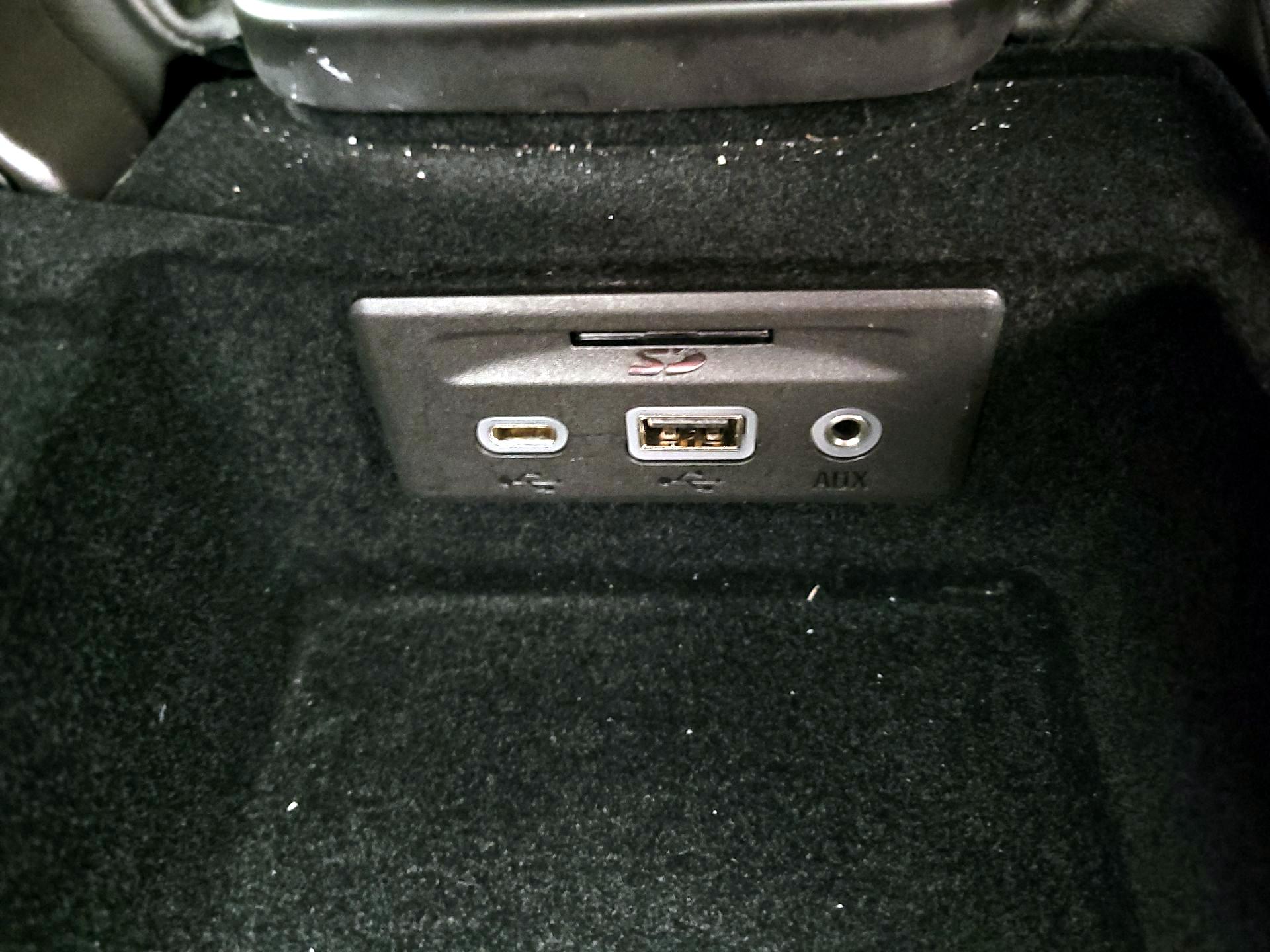 Thumbnail: 2022 Chevrolet Corvette - 18