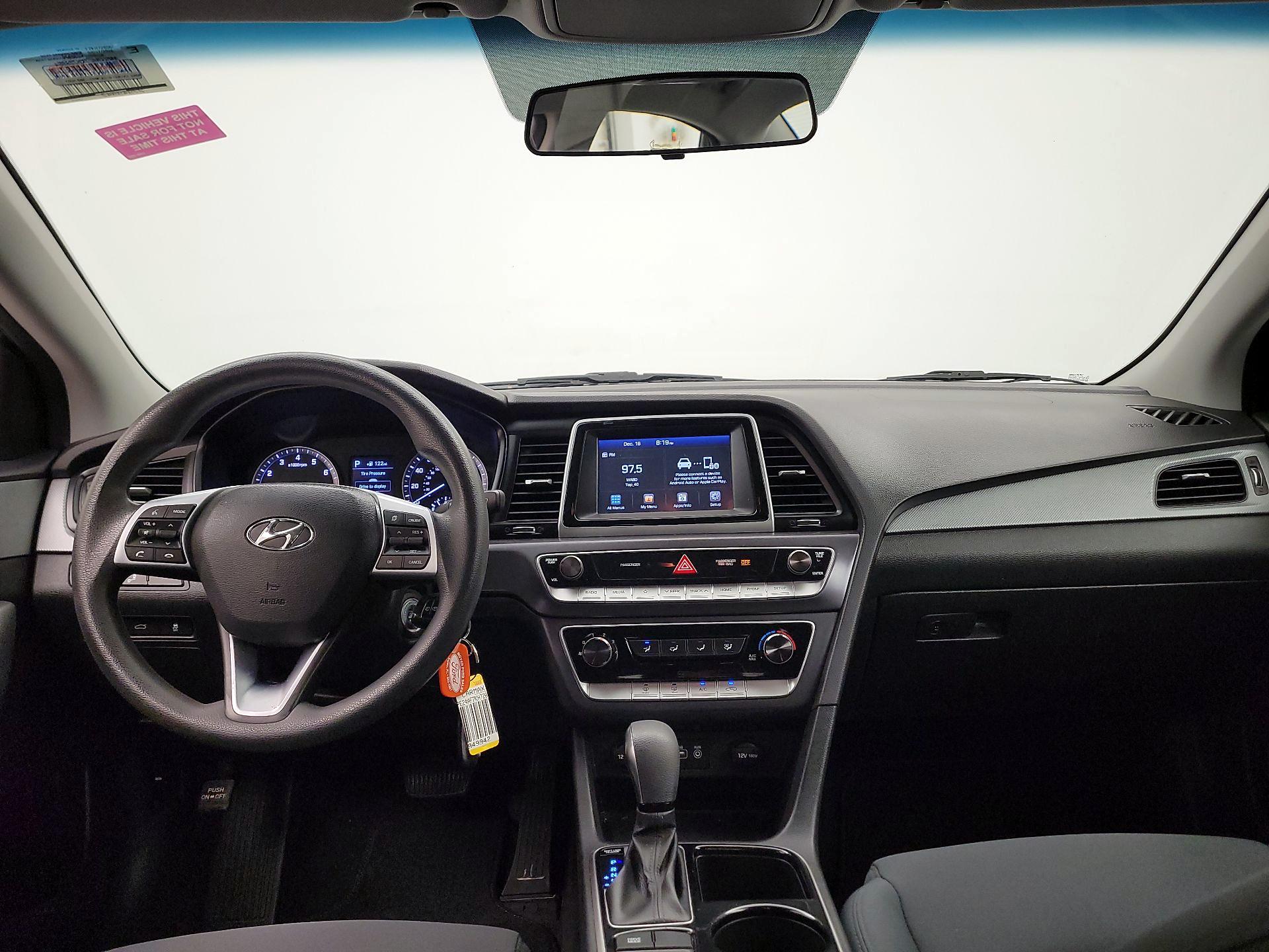 Thumbnail: 2019 Hyundai Sonata - 9