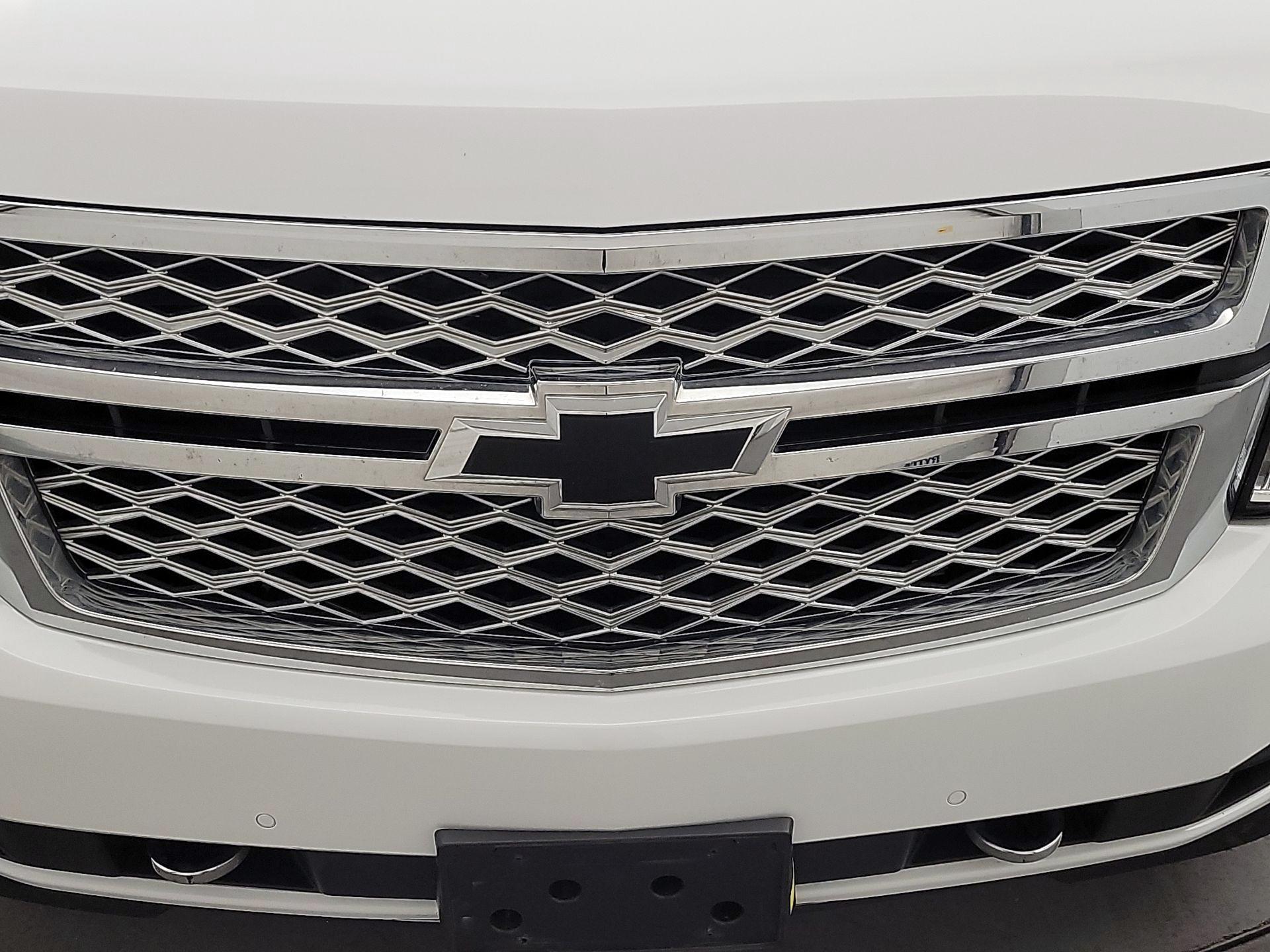 Thumbnail: 2017 Chevrolet Suburban - 2