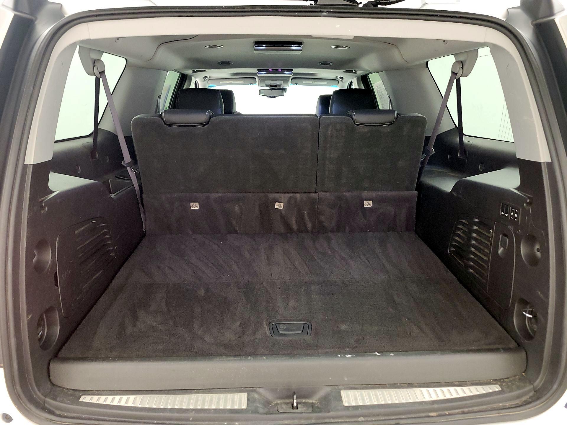 Thumbnail: 2017 Chevrolet Suburban - 19