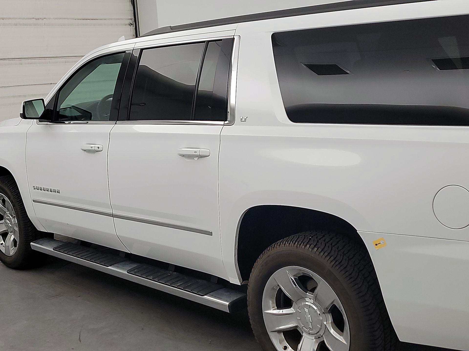 Thumbnail: 2017 Chevrolet Suburban - 7