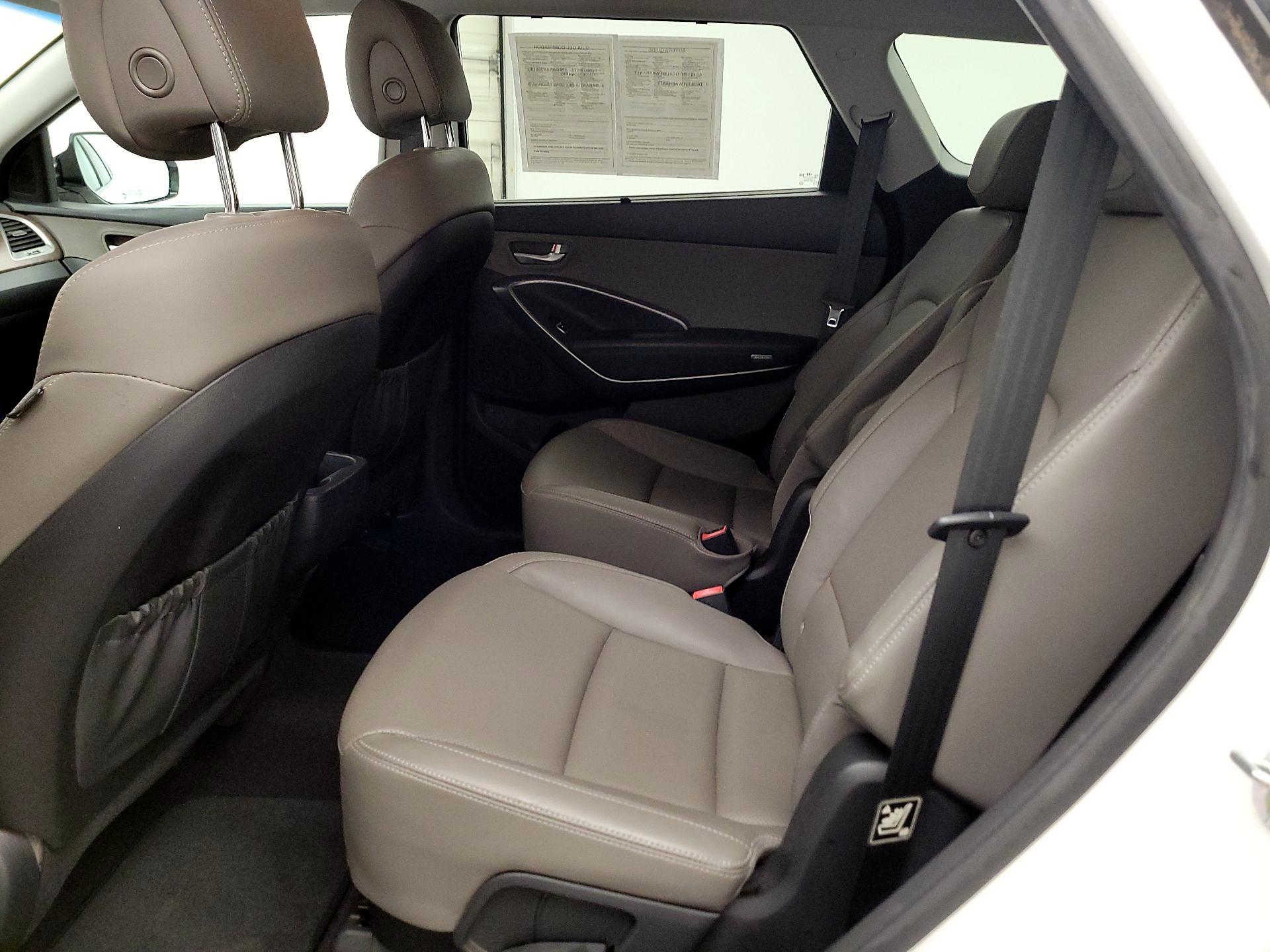 Thumbnail: 2017 Hyundai Santa Fe - 19