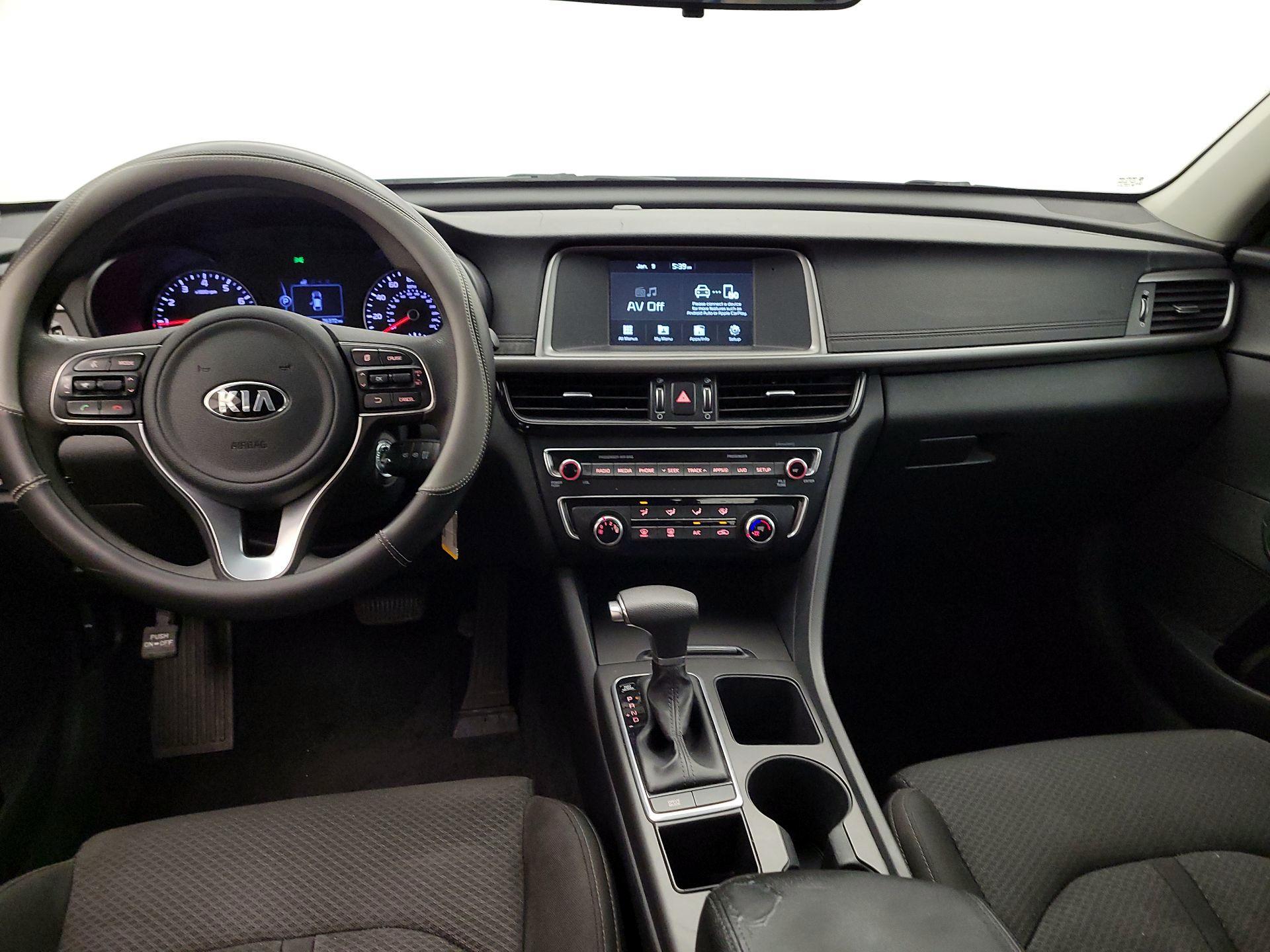 Thumbnail: 2018 Kia Optima - 9