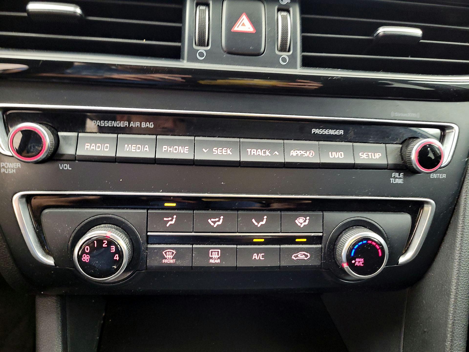 Thumbnail: 2018 Kia Optima - 14