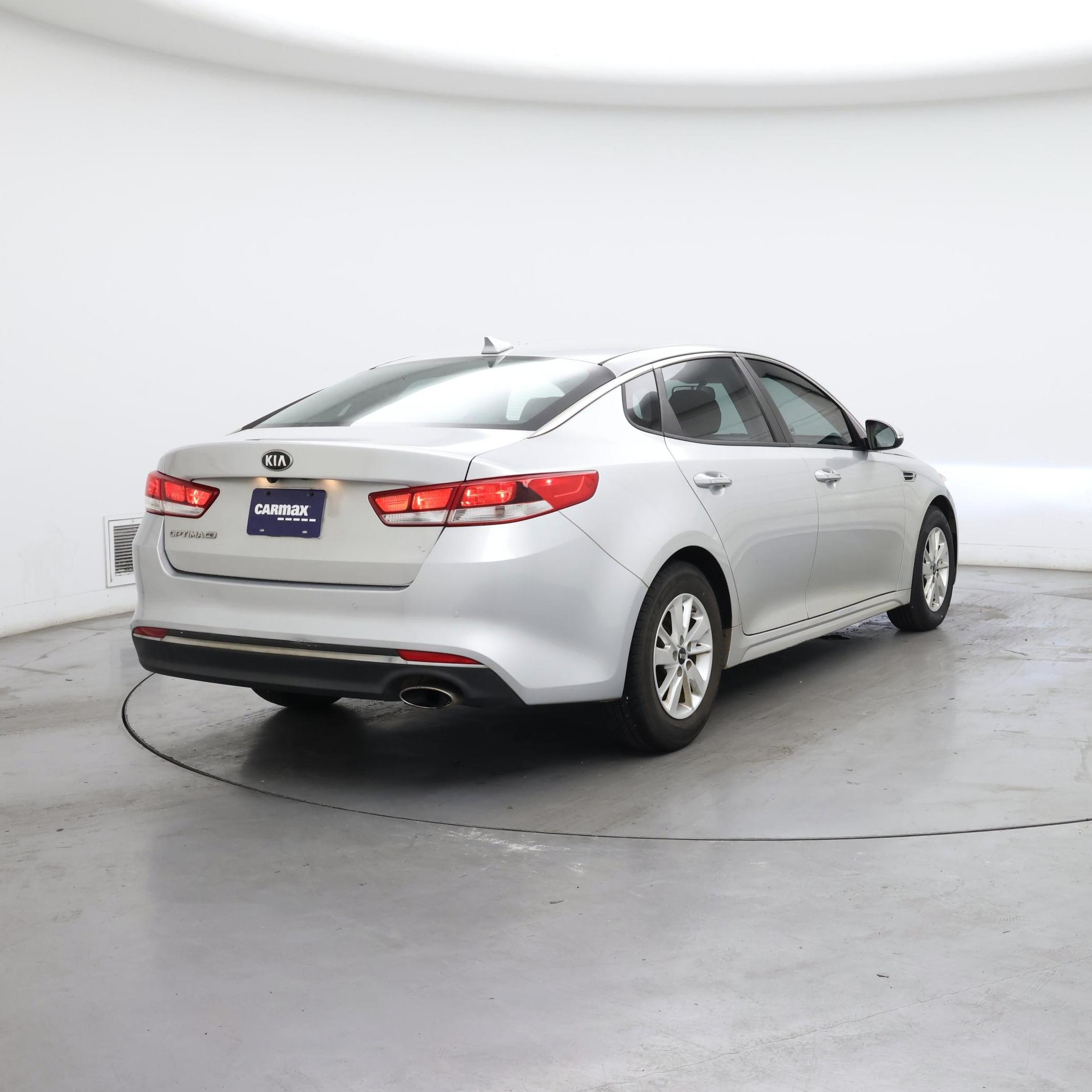 Thumbnail: 2018 Kia Optima - 8