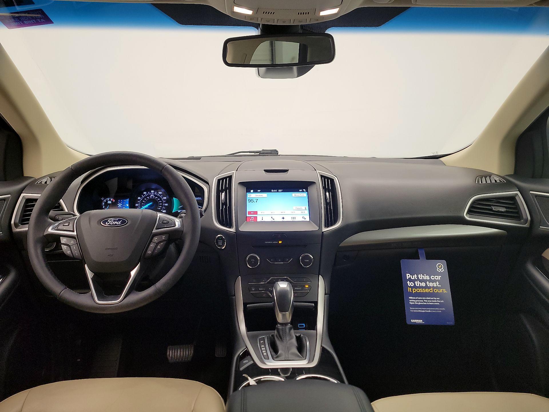 Thumbnail: 2018 Ford Edge - 9