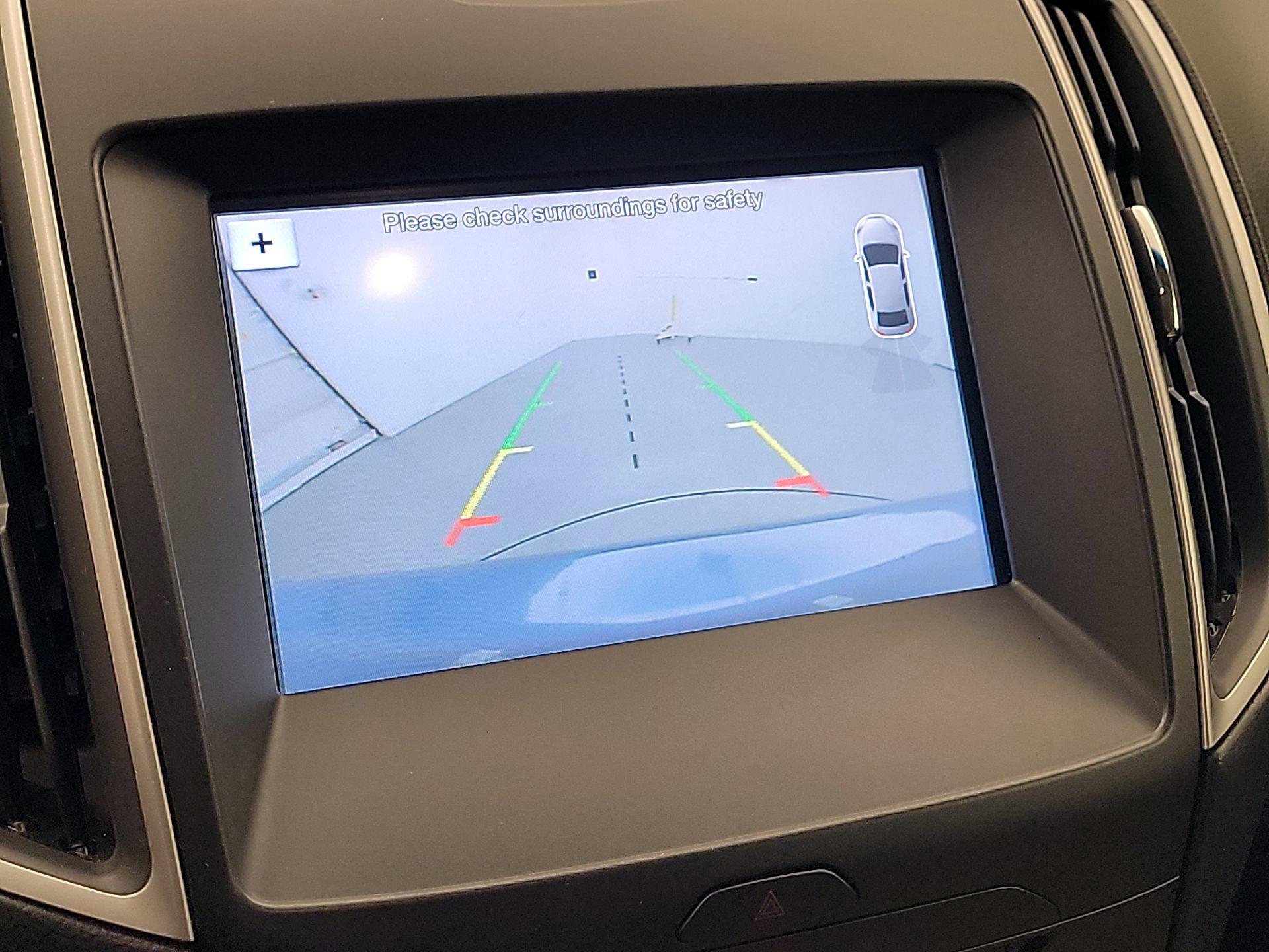 Thumbnail: 2018 Ford Edge - 14