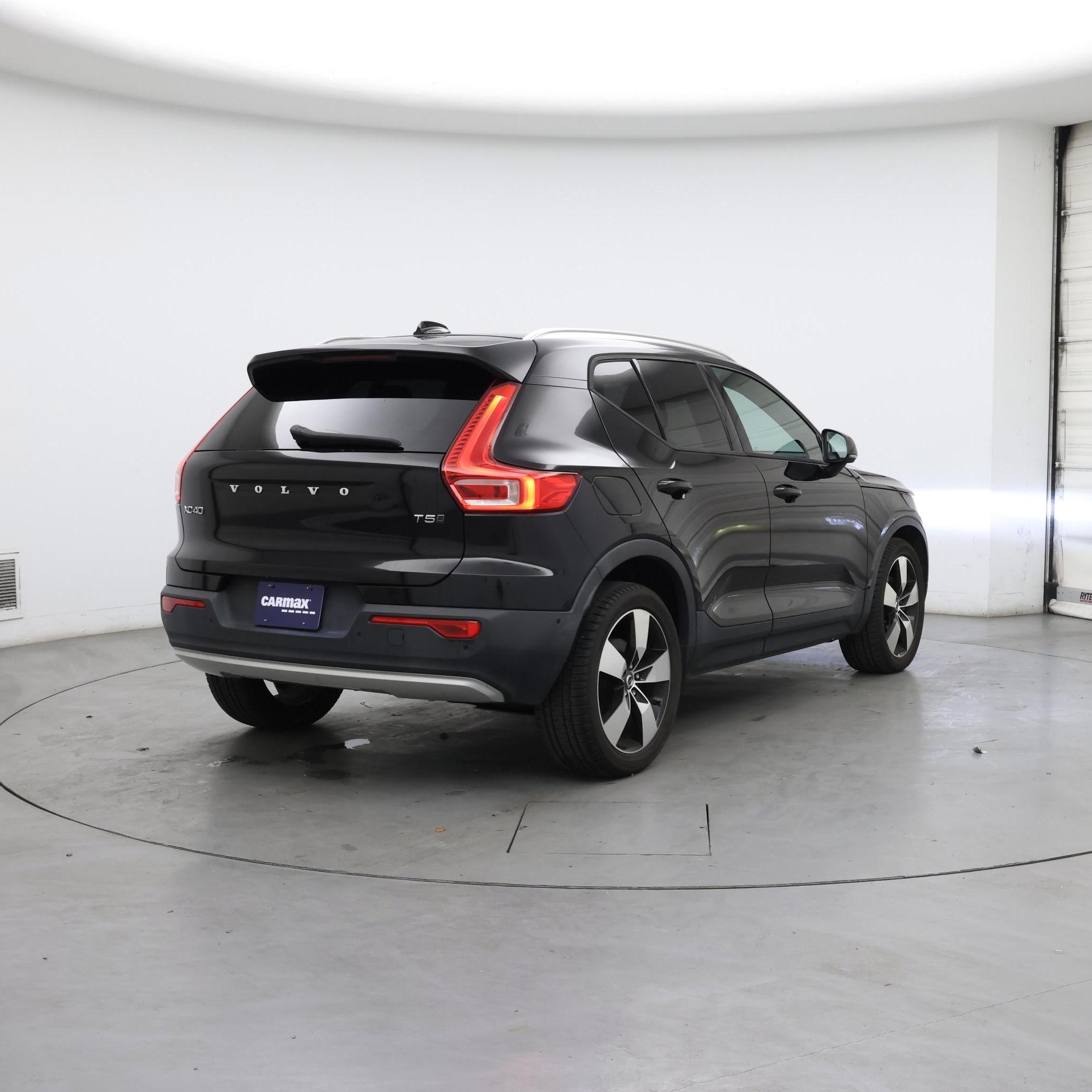 Thumbnail: 2019 Volvo XC40 - 8