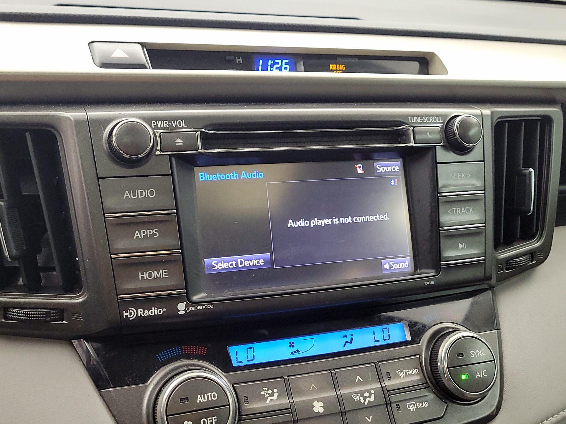 Thumbnail: 2014 Toyota RAV4 - 15