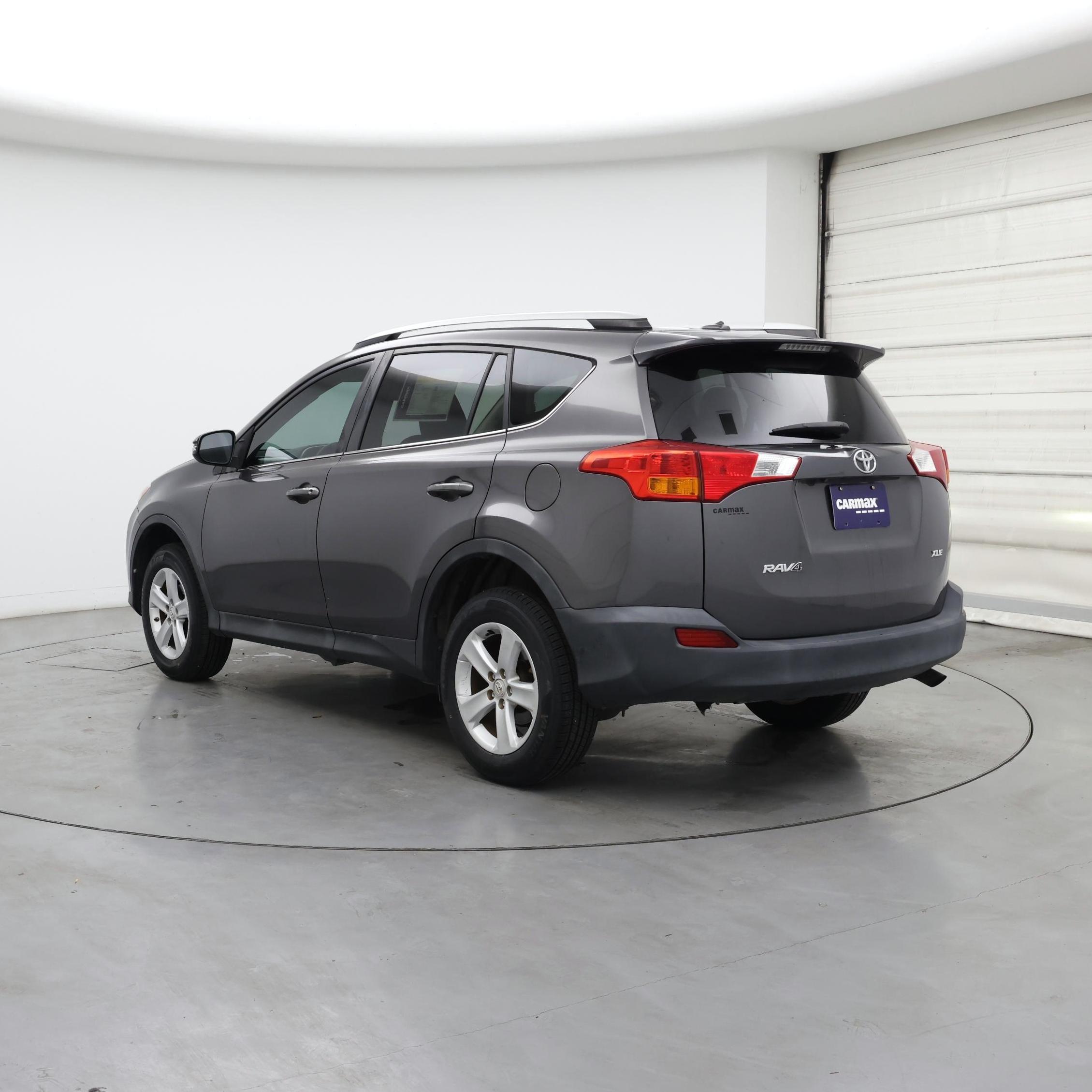 Thumbnail: 2014 Toyota RAV4 - 2