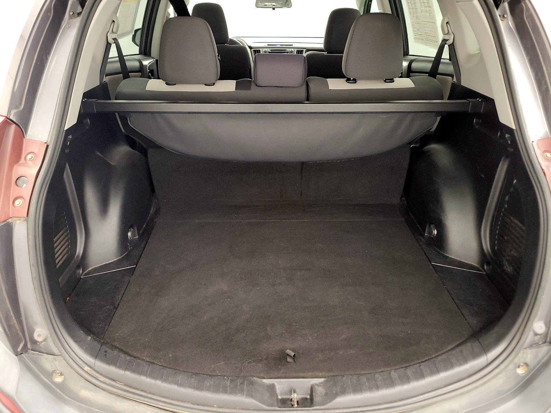 Thumbnail: 2014 Toyota RAV4 - 20