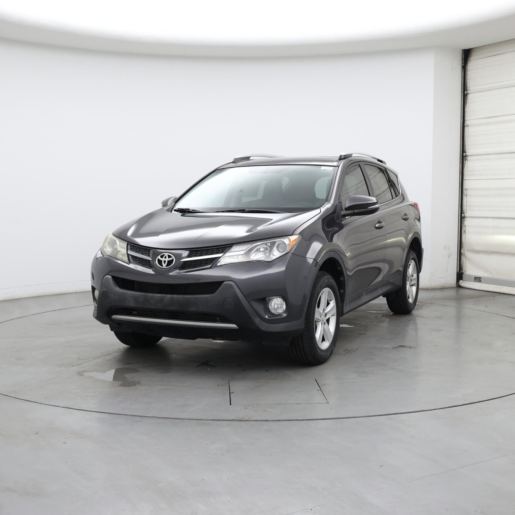 Thumbnail: 2014 Toyota RAV4 - 4