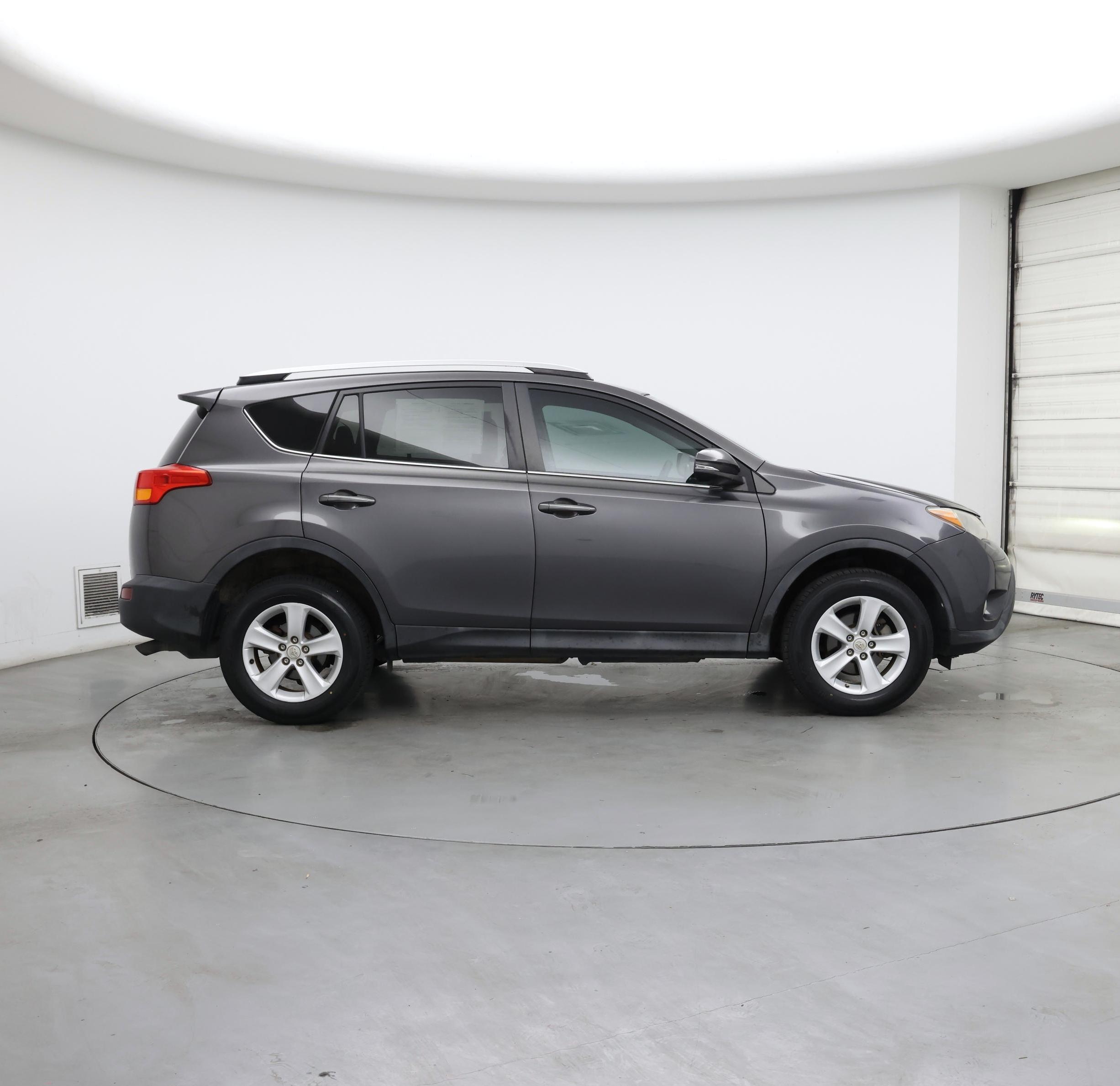 Thumbnail: 2014 Toyota RAV4 - 7