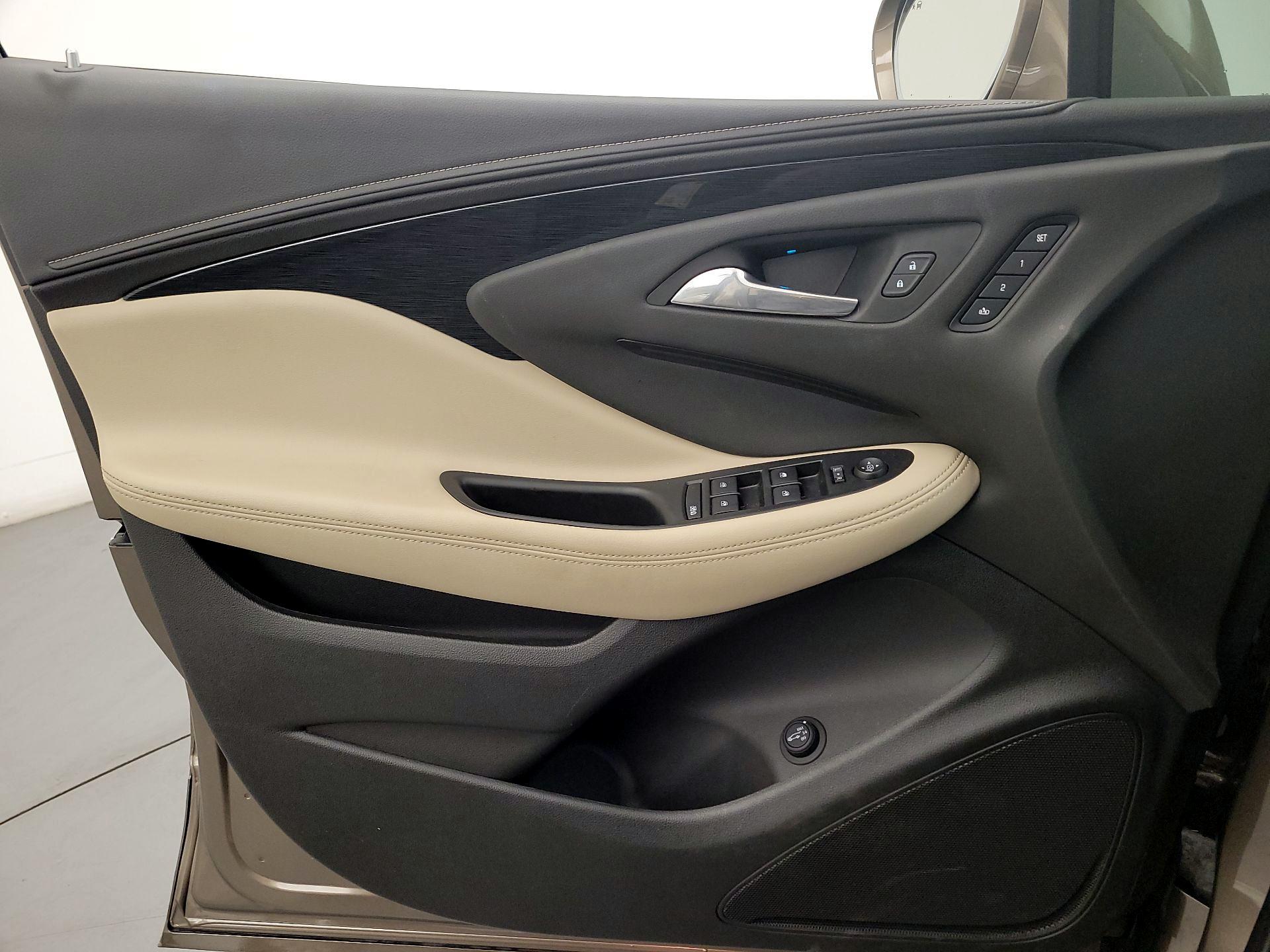 Thumbnail: 2017 Buick Envision - 12