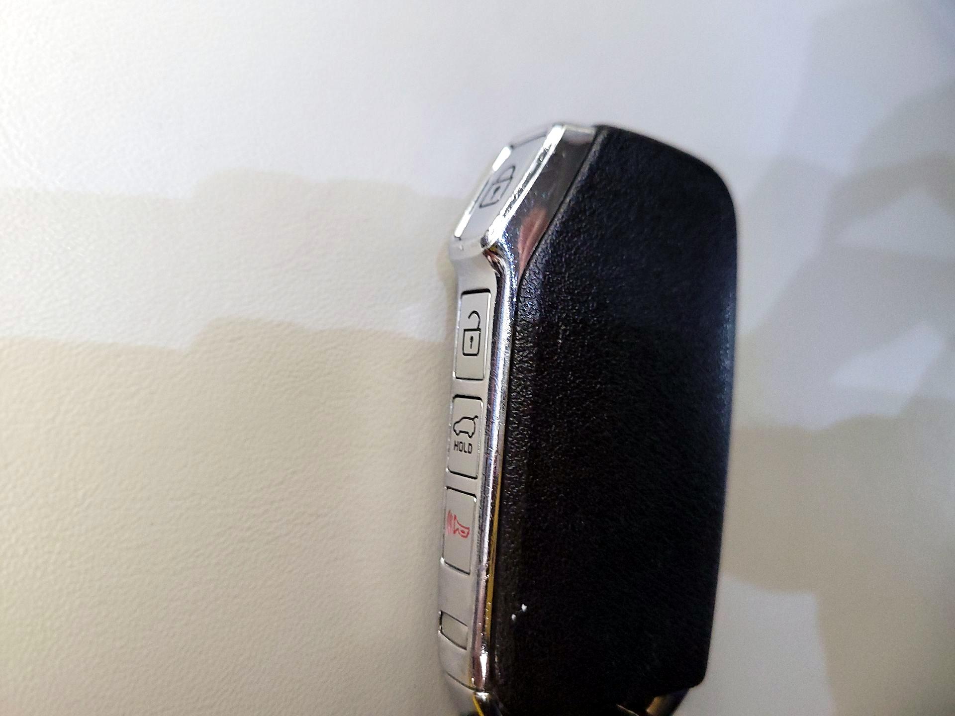 Thumbnail: 2021 Kia Telluride - 18